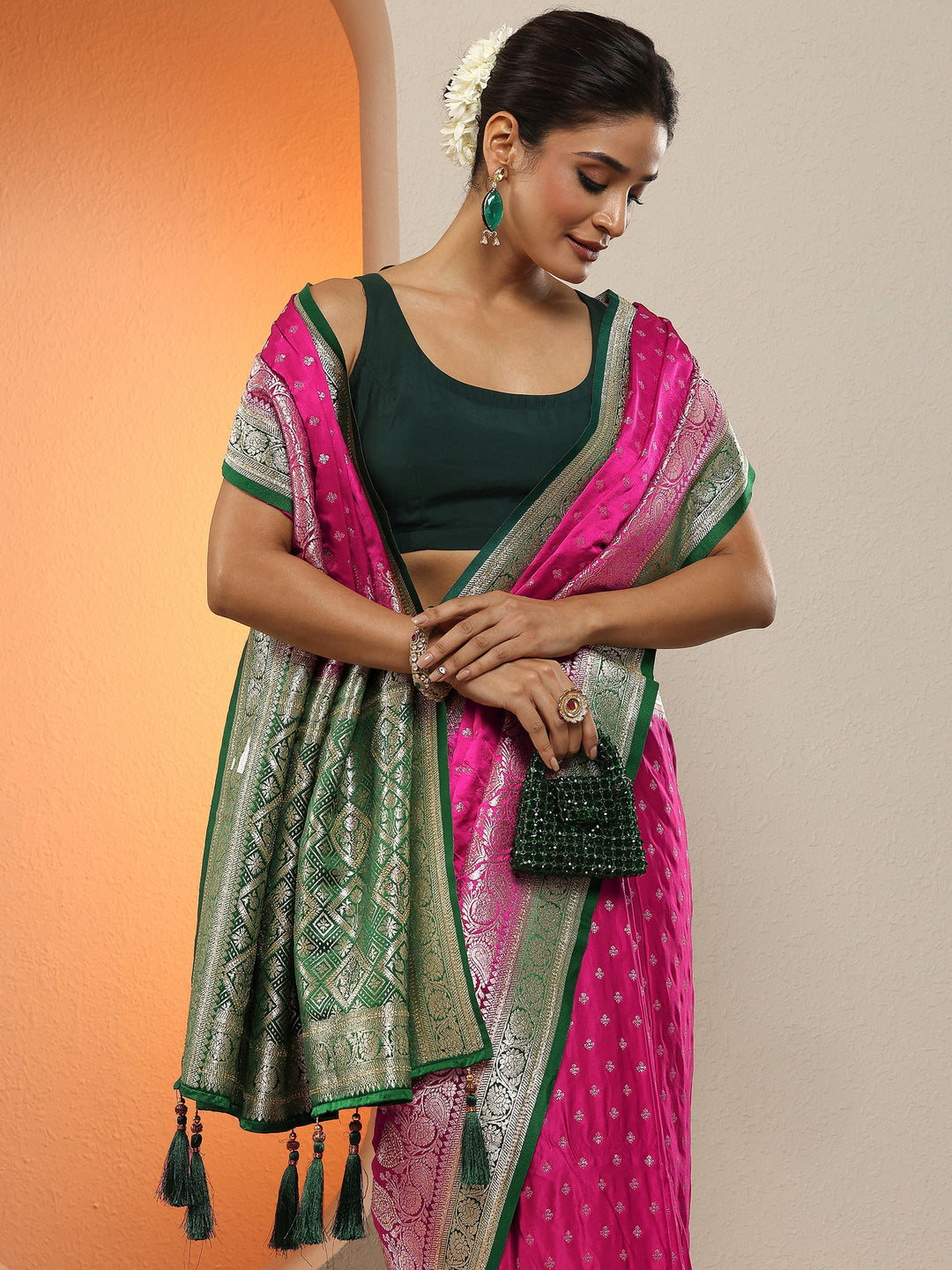 Pink Paisley Woven Design Sarees With Unstitched Blouse Piece