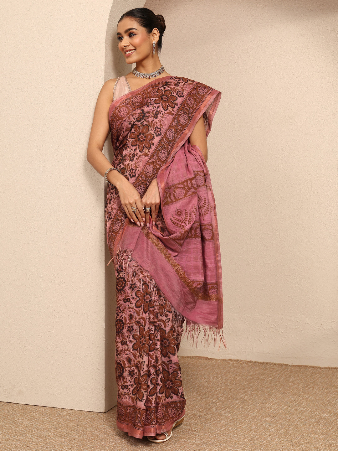  Pink Printed Cotton Saree With Unstitched Blouse Piece 