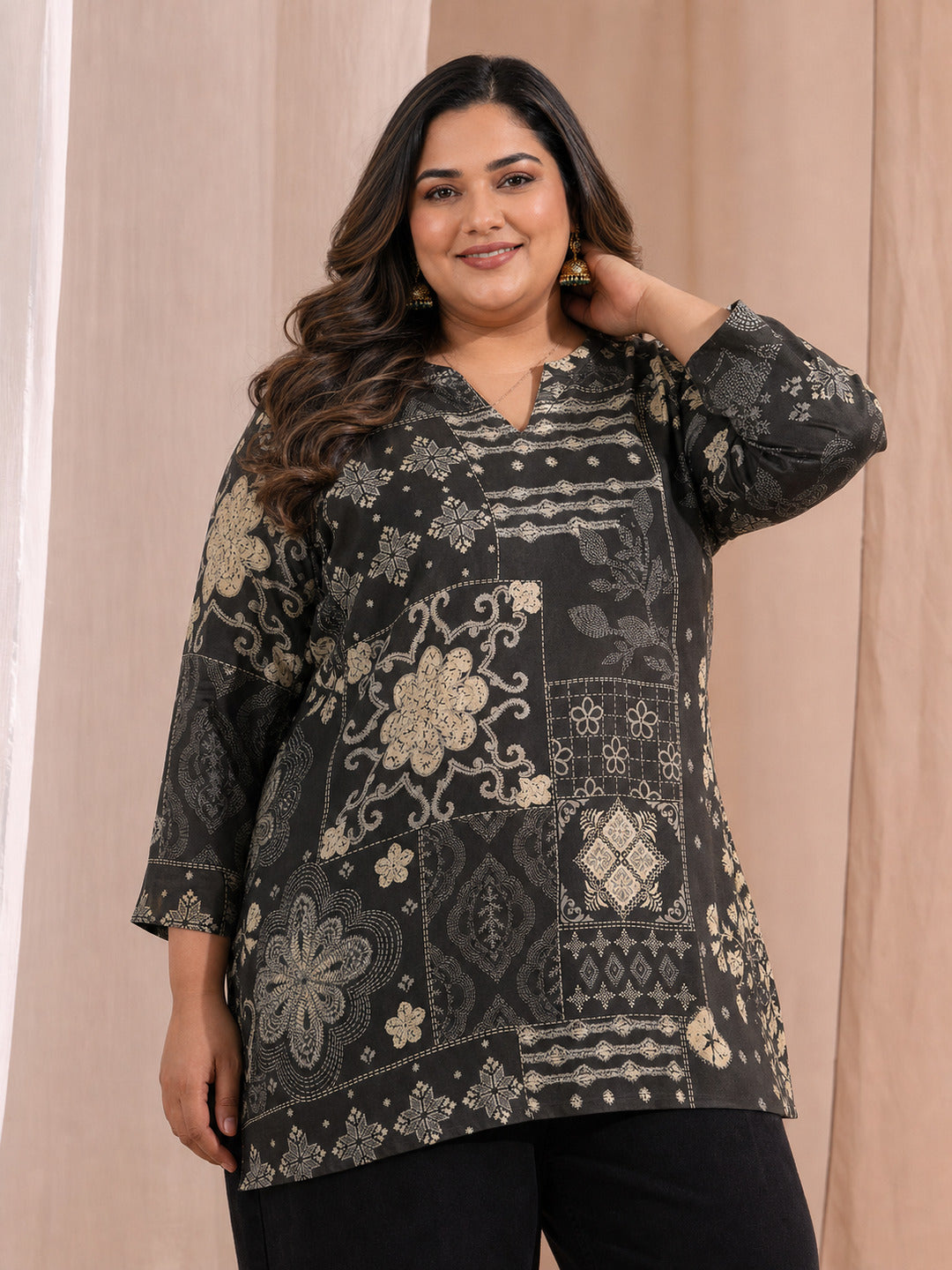 libas Plus Size Black Ethnic Motif Printed Silk Blend Straight Short Kurti-picture-52