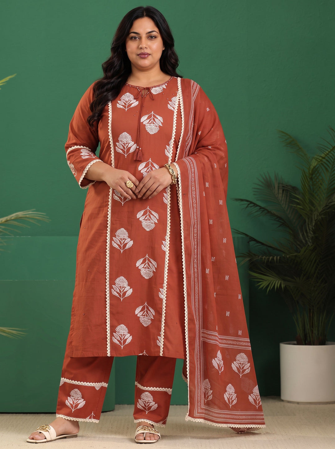  Plus Size Burnt Orange Floral Printed Cotton Straight Suit Set 