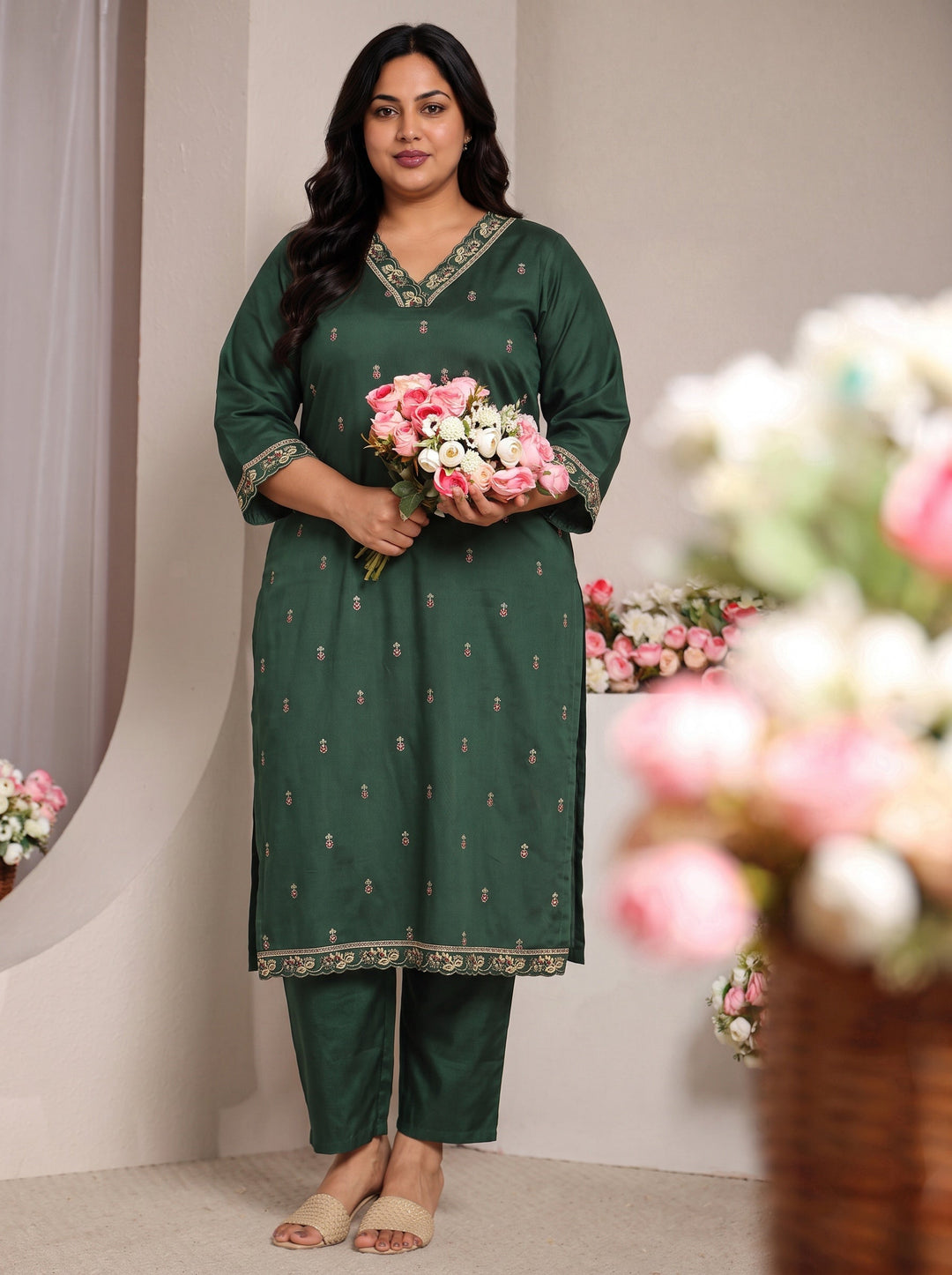 Plus Size Green Floral Embroidered Silk Blend Straight Kurta