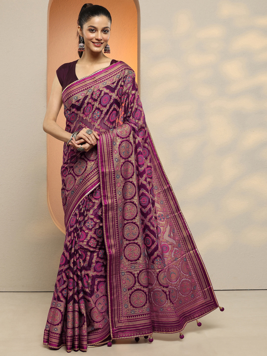 Purple Printed Georgette Saree With Unstitched Blouse Piece