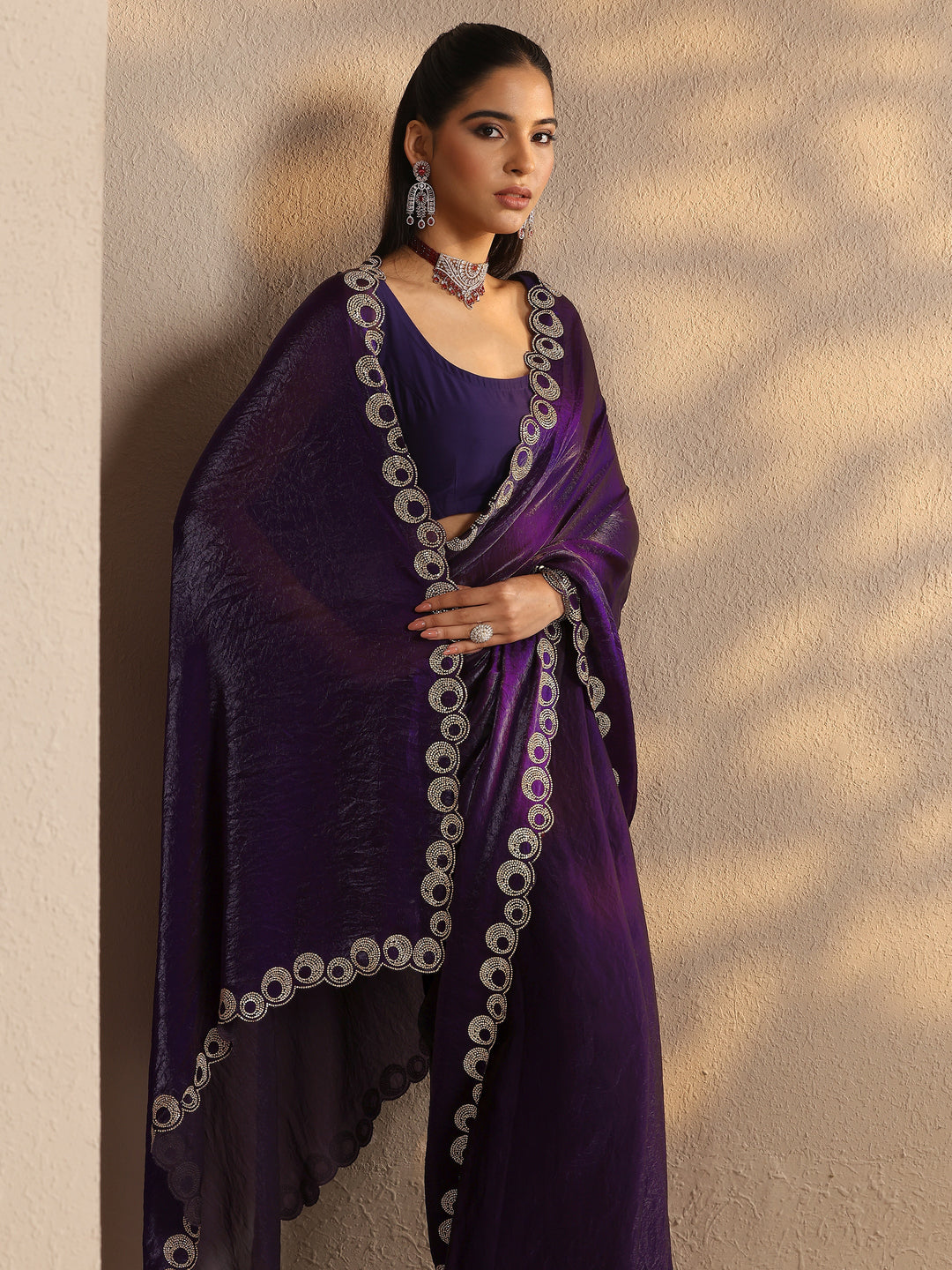 Purple Solid Silk Blend Saree With Unstitched Blouse Piece