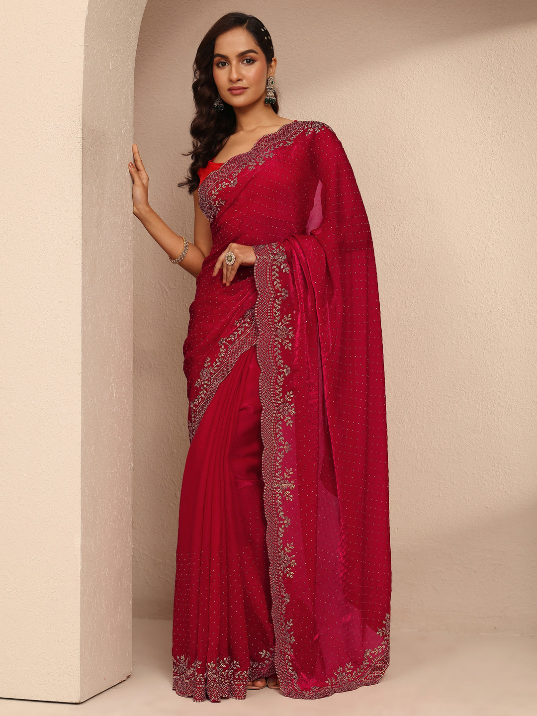  Red Embellished Silk Blend Saree With Unstitched Blouse Piece 