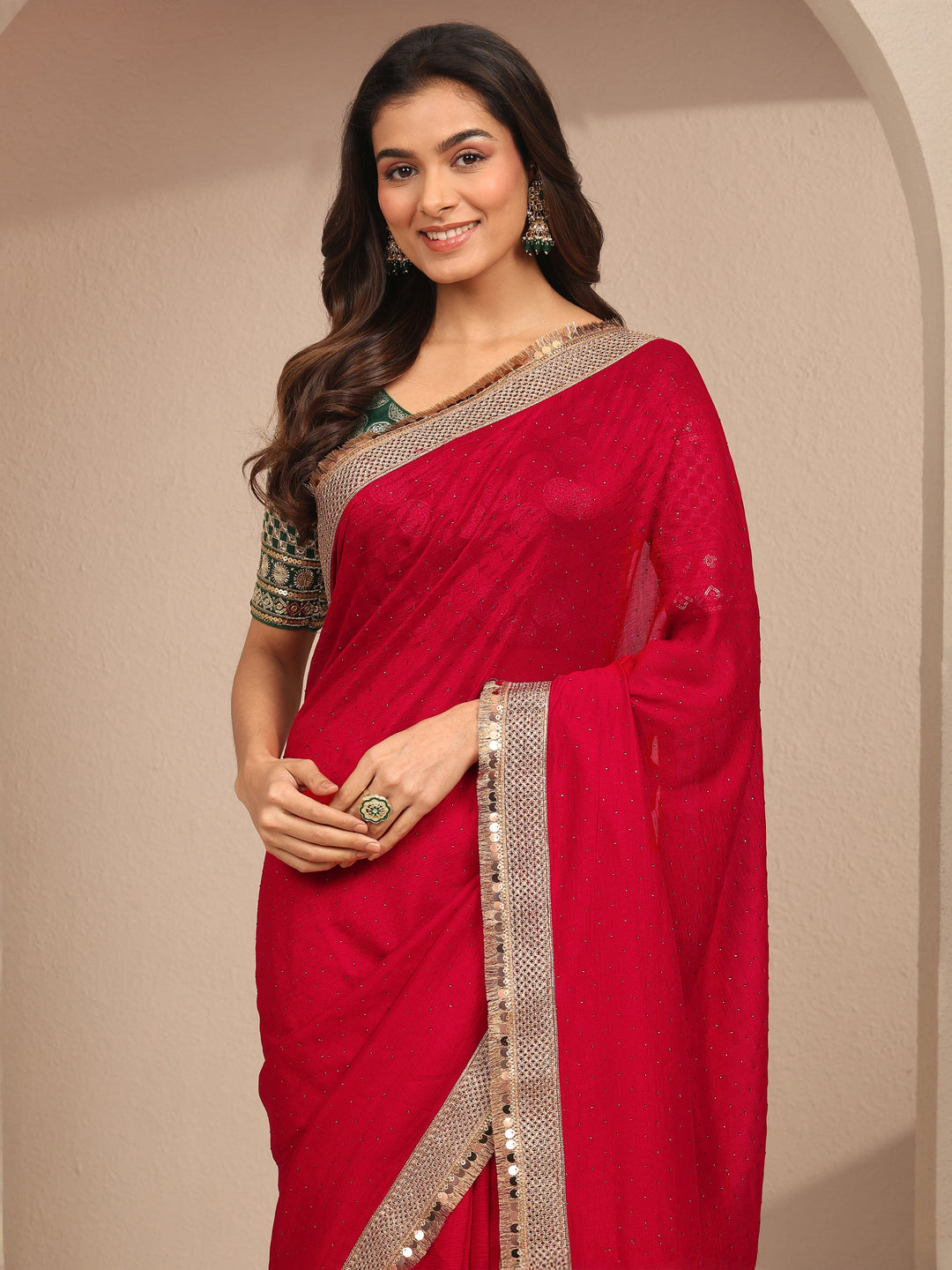 Red Embellished Silk Blend Saree With Unstitched Blouse Piece