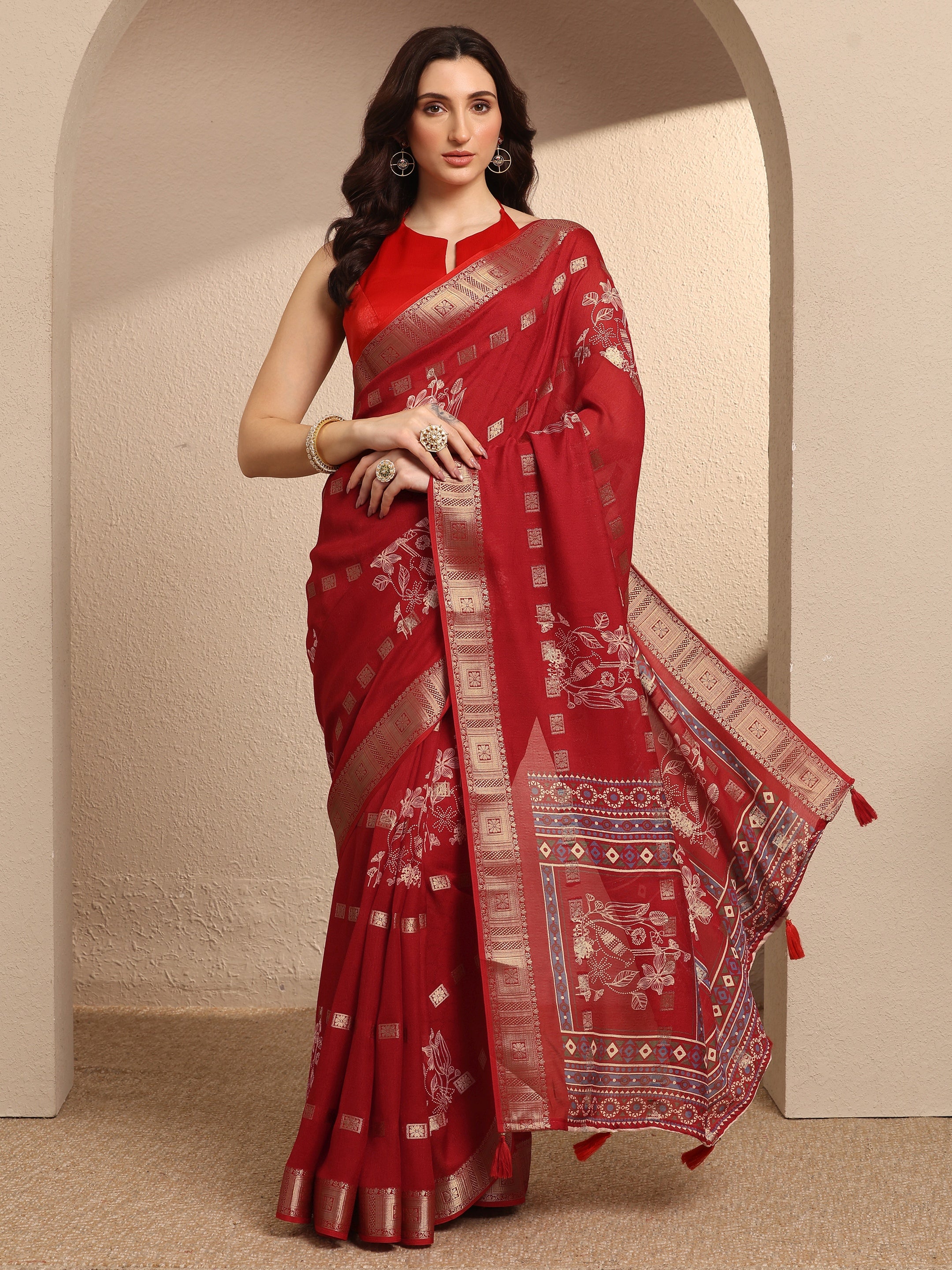 libas Red Printed Georgette Saree With Unstitched Blouse Piece-picture-18