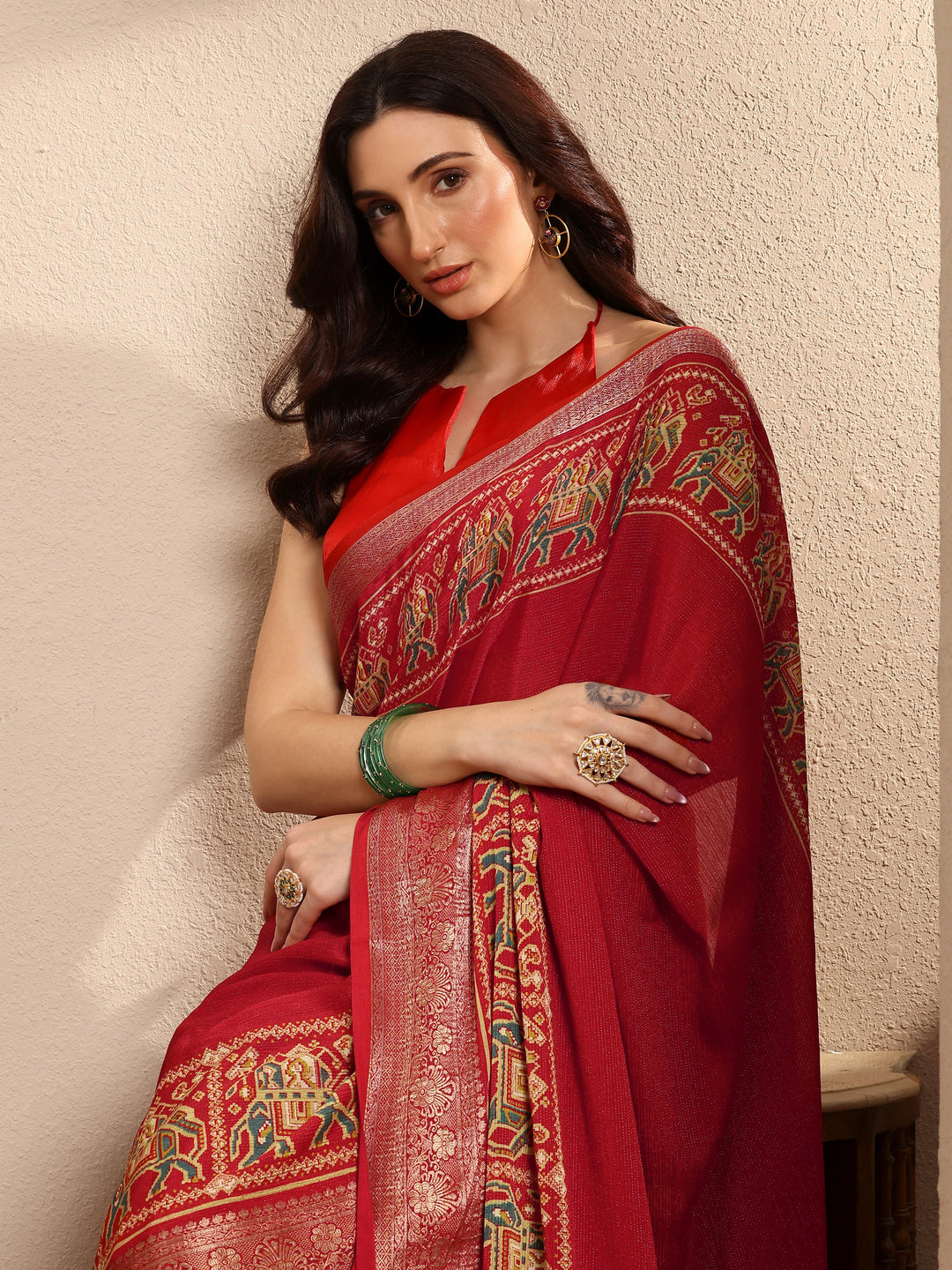 Red Solid Georgette Saree With Unstitched Blouse Piece