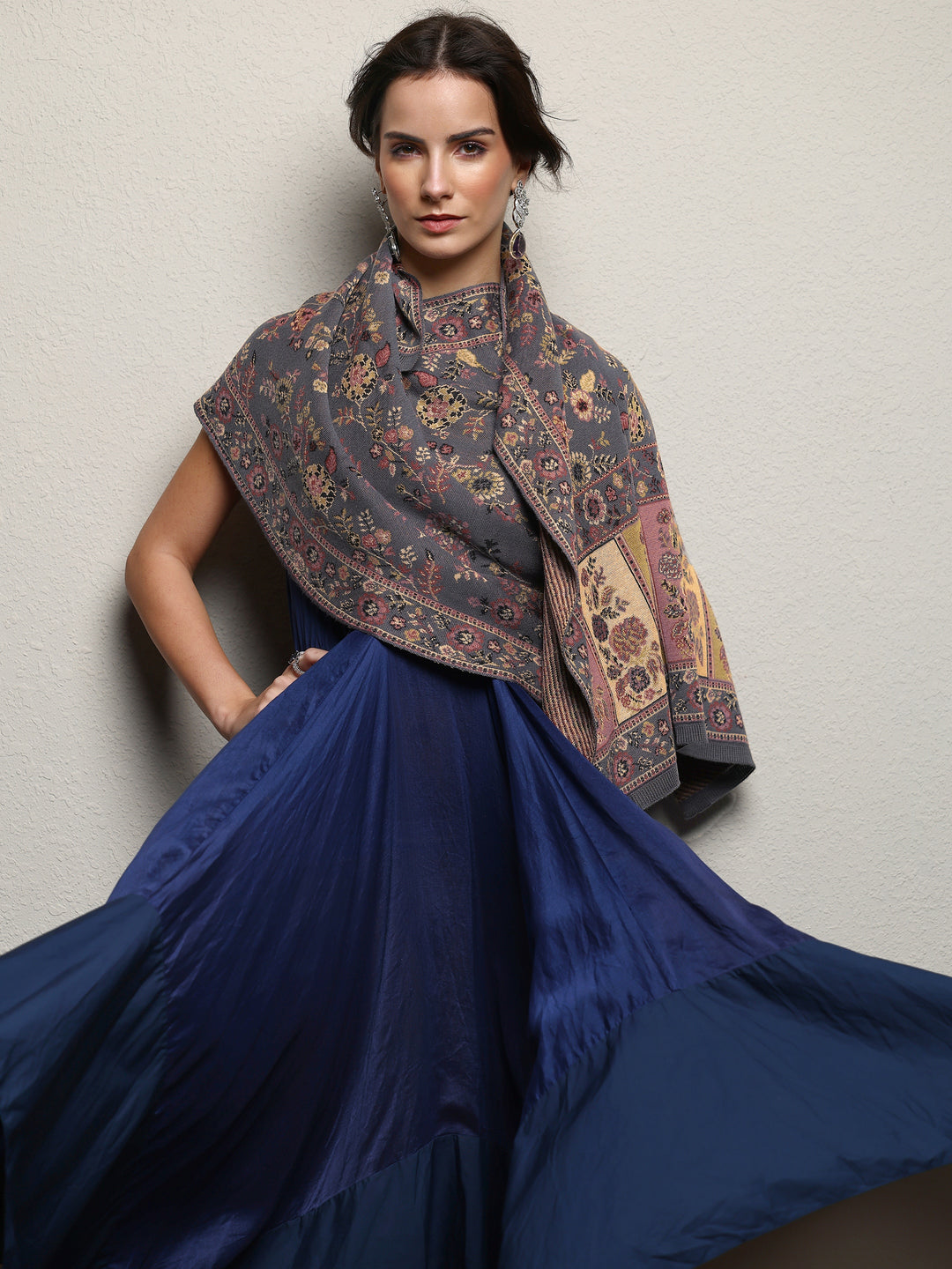  Grey Woven Design Wool Women'S Shawl 