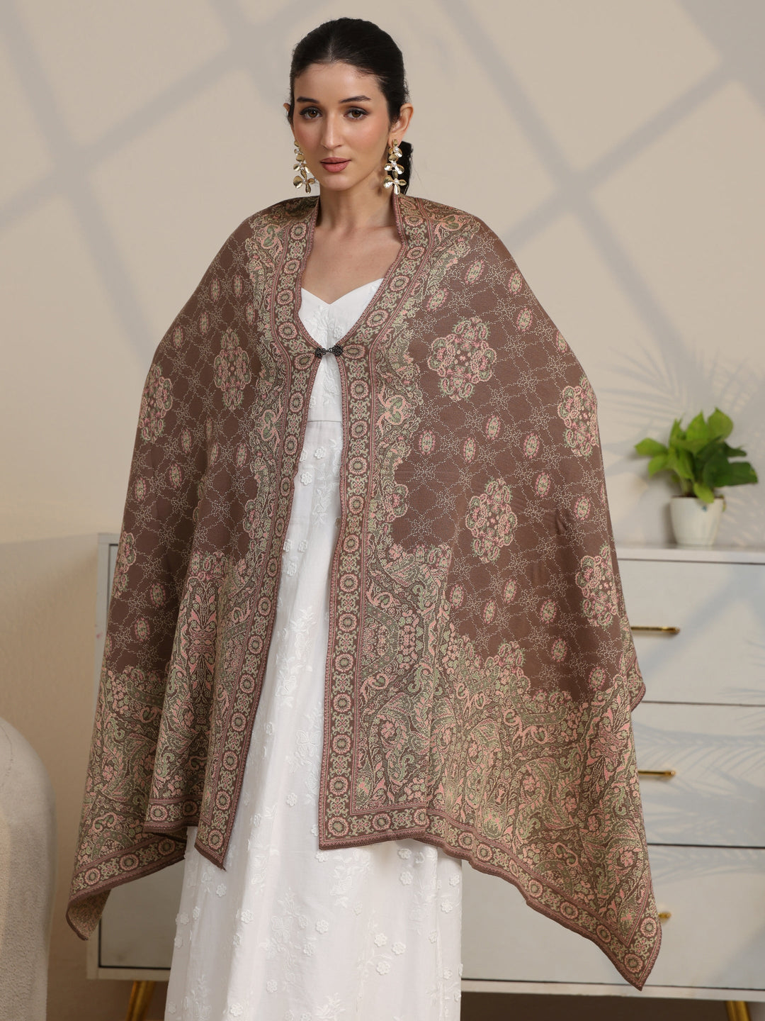  Libas Mauve Floral Knitted Acrylic Wrap Shawl 