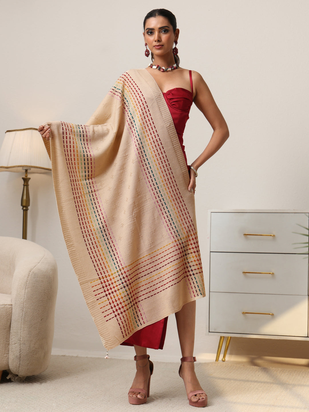  Libas Off White Geometric Knitted Acrylic Shawl 