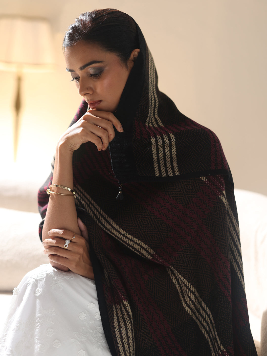 Libas Black Geometric Knitted Acrylic Shawl 