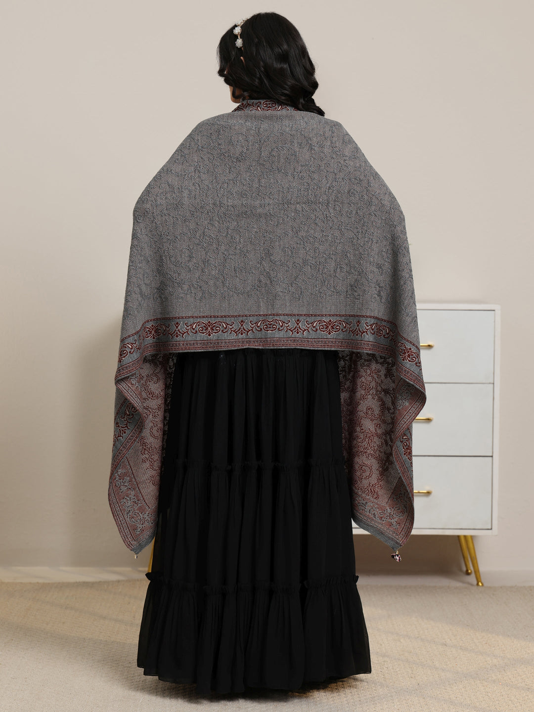  Libas Grey Knitted Acrylic Wrap Shawl 