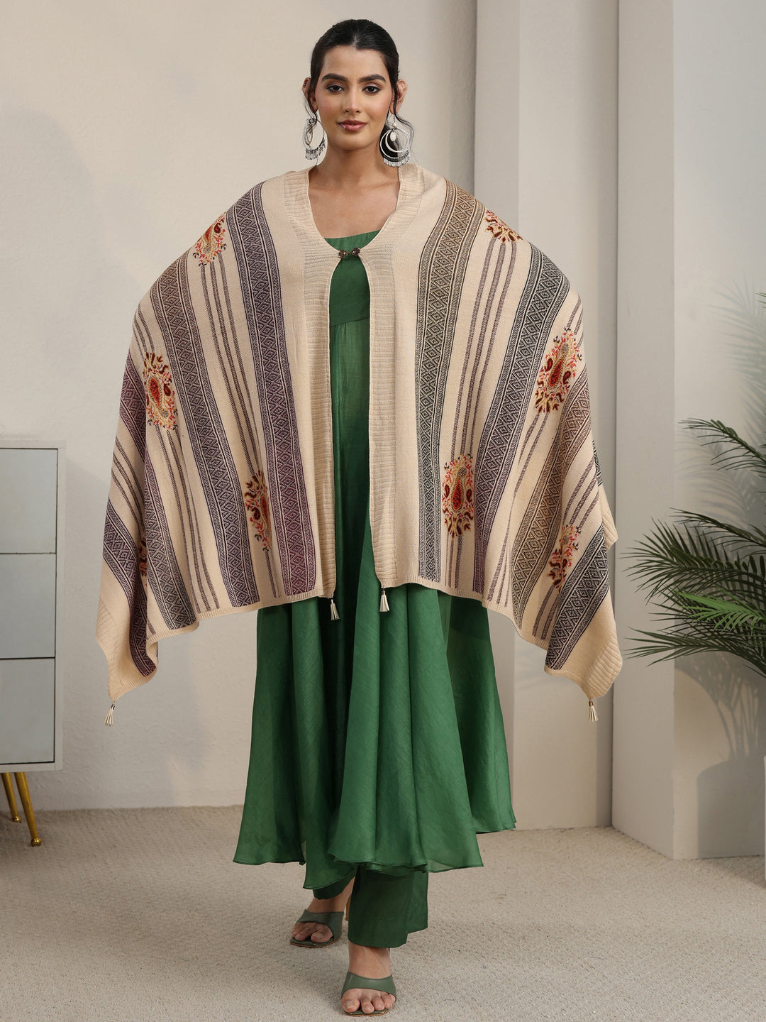  Libas Off White Ethnic Embroidered Acrylic Wrap Shawl 