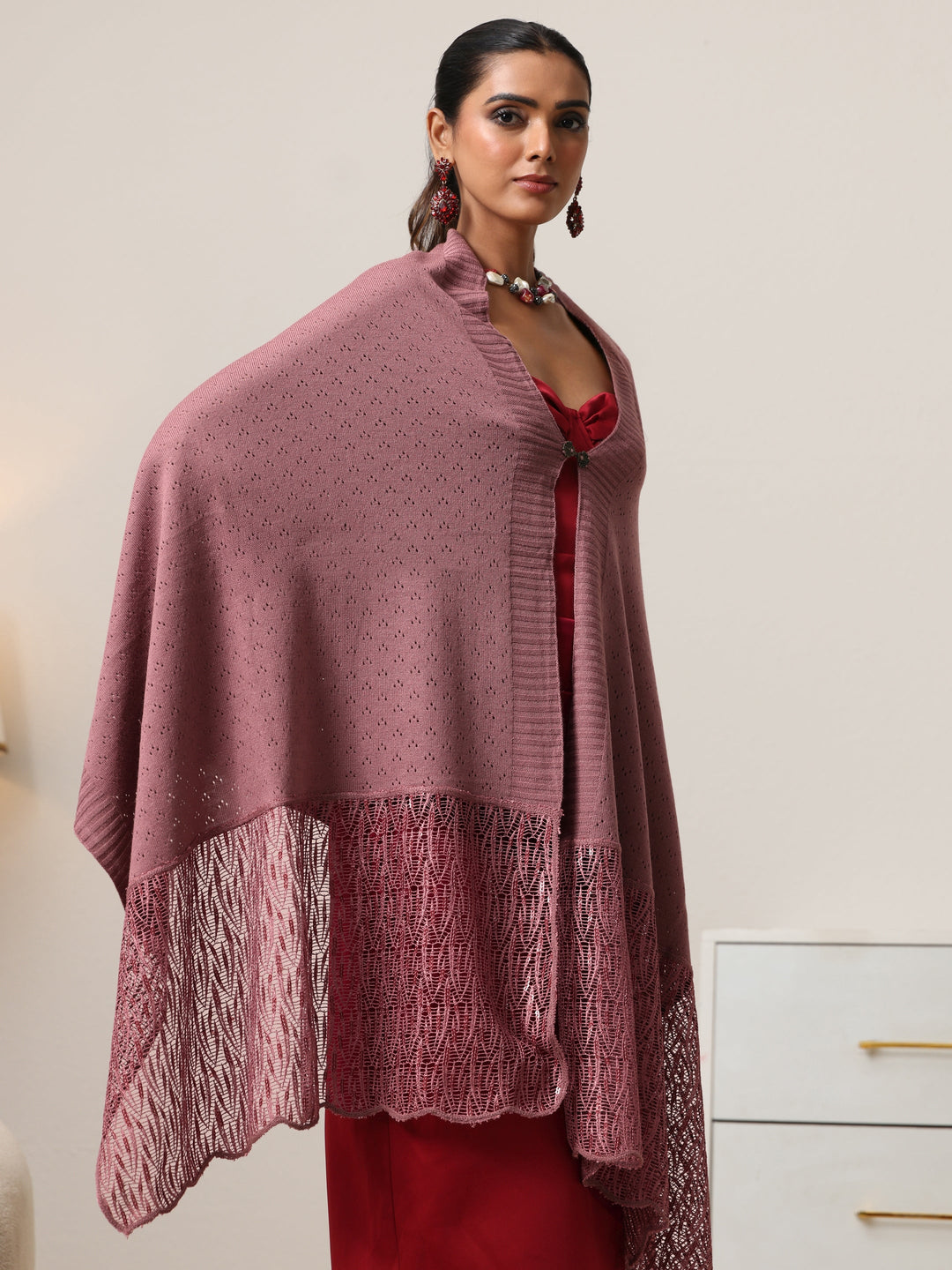  Libas Mauve Acrylic Wrap Shawl with Lace Border 
