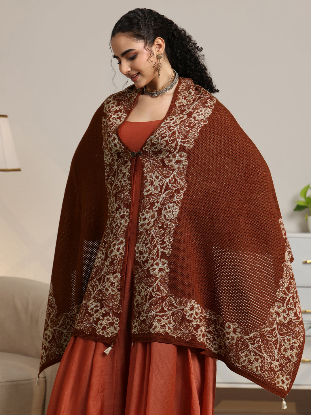  Libas Rust Brown Floral Knitted Acrylic Wrap Shawl 
