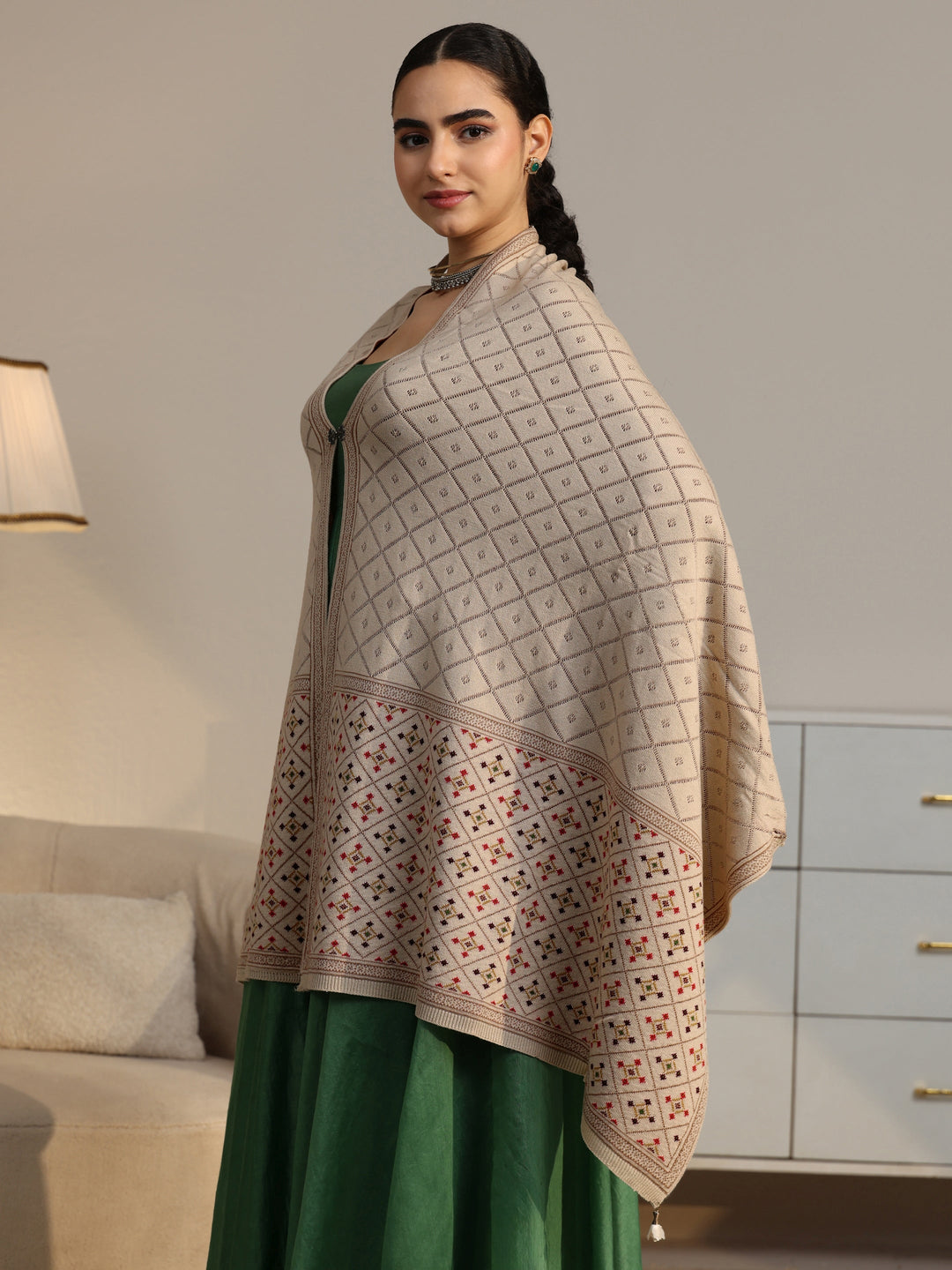  Libas Off White Geometric Knitted Acrylic Wrap Shawl 