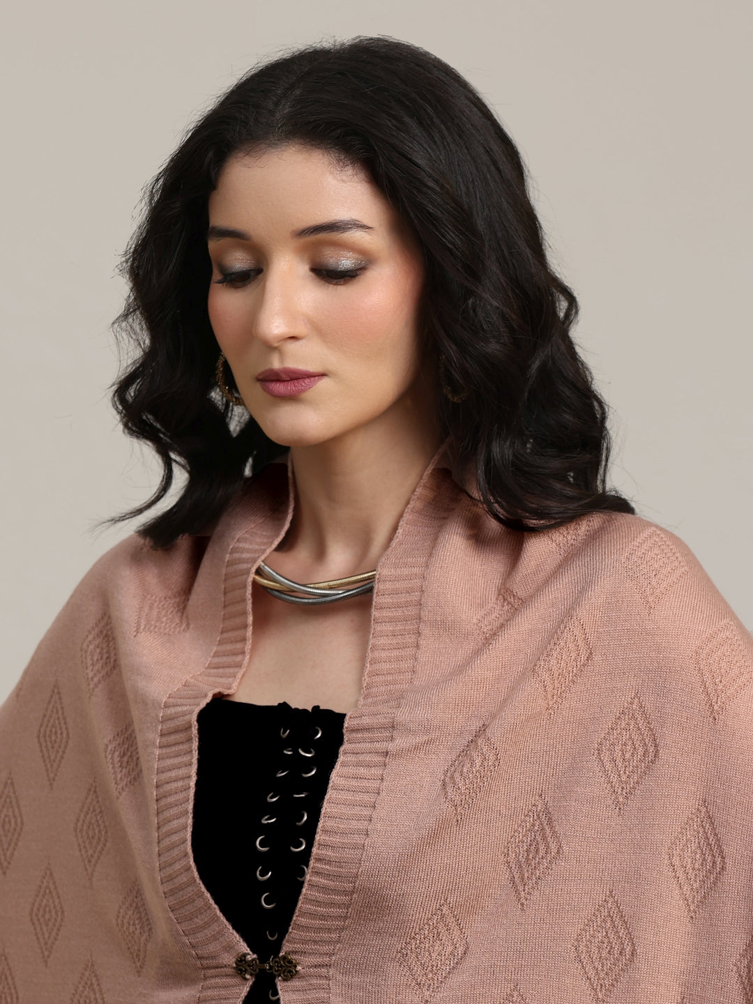  Libas Baby Pink Geometric Knitted Acrylic Wrap Shawl 