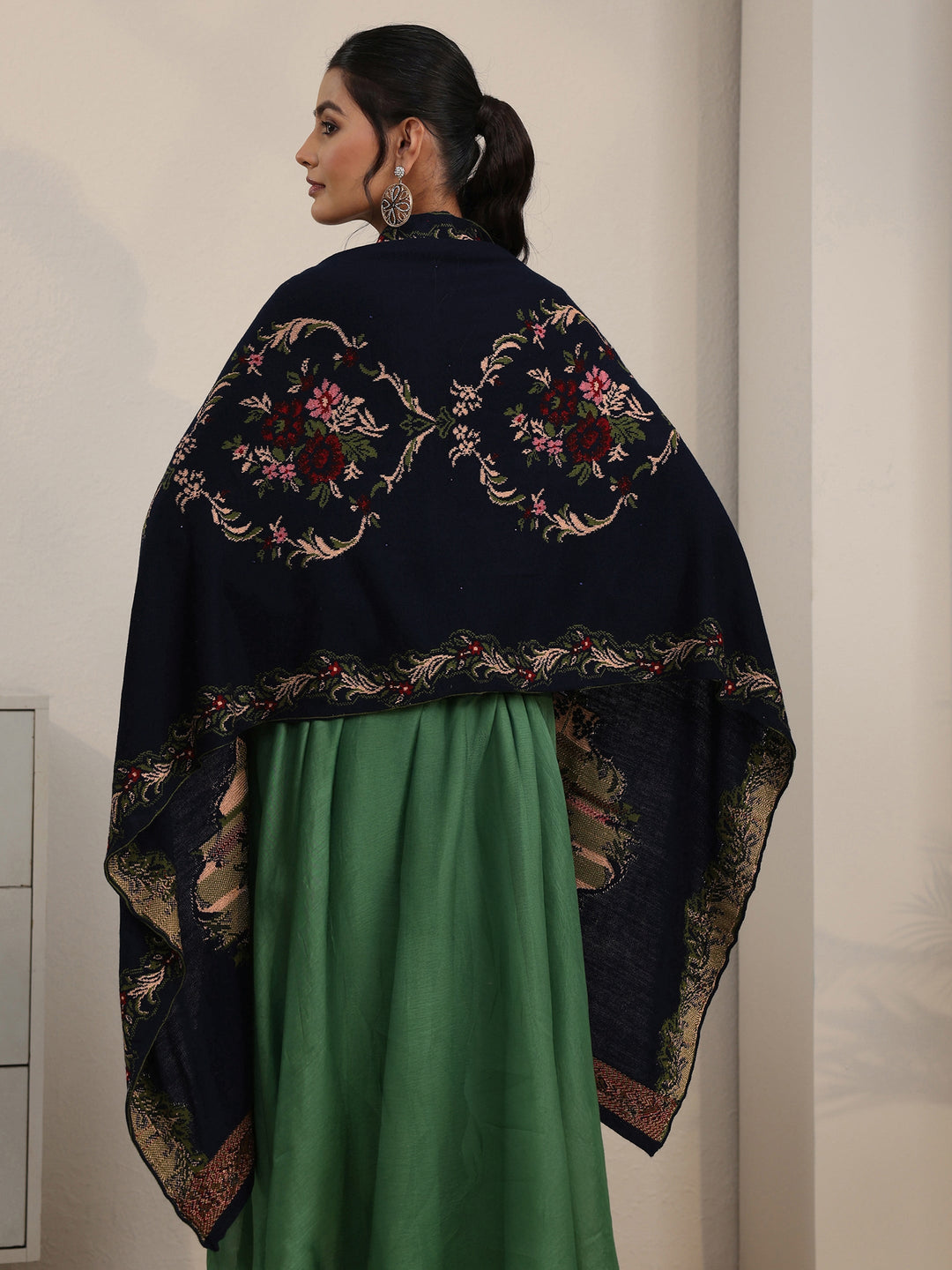  Libas Navy Blue Floral Knitted Acrylic Wrap Shawl 