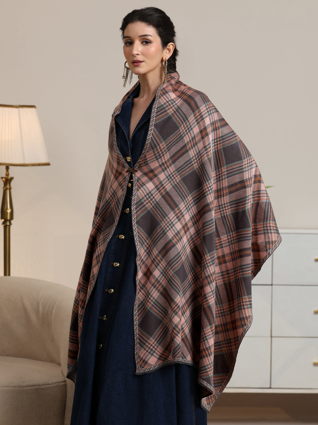  Libas Grey Checked Knitted Acrylic Wrap Shawl 