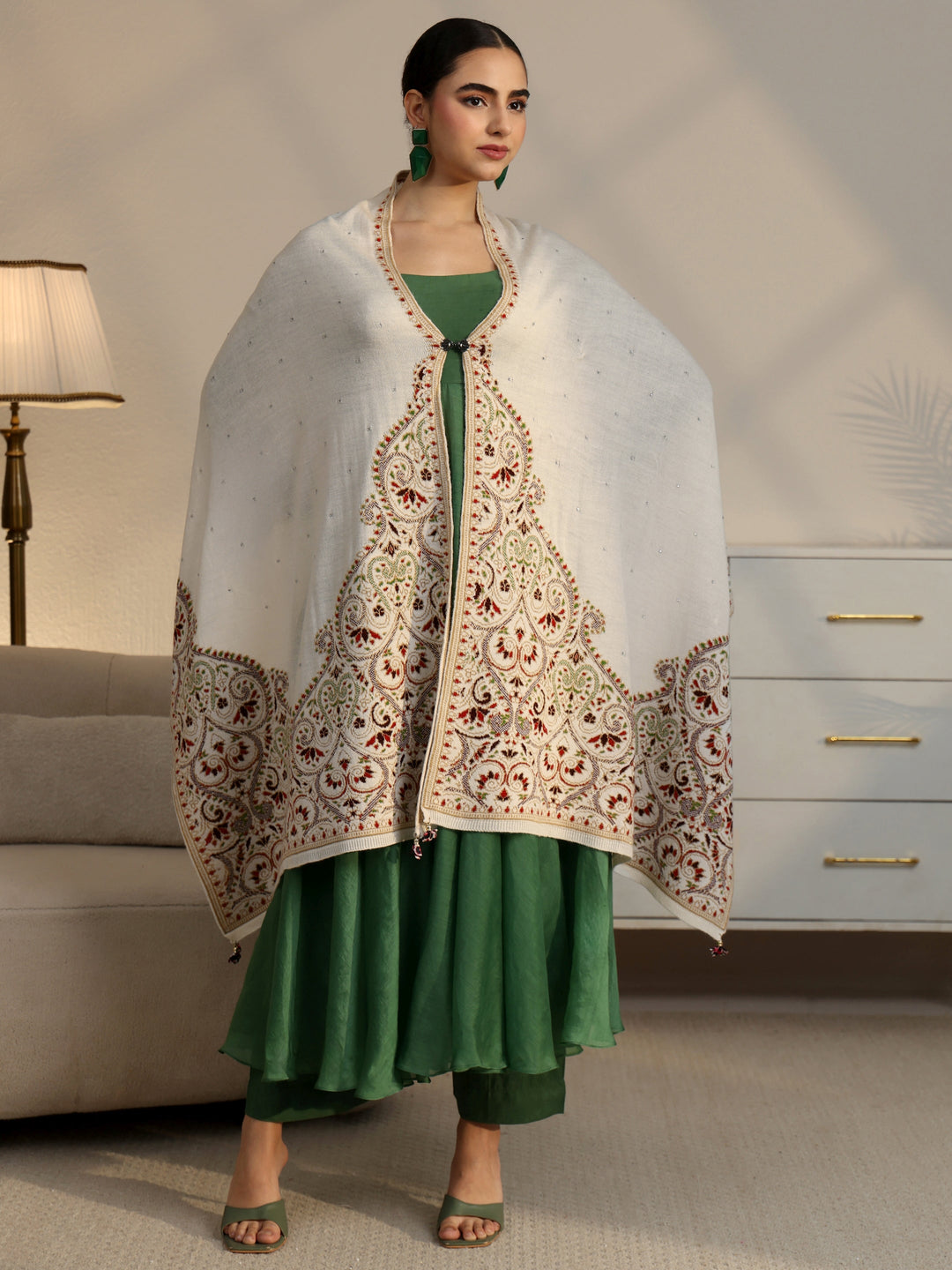  Libas White Floral Knitted Acrylic Wrap Shawl 