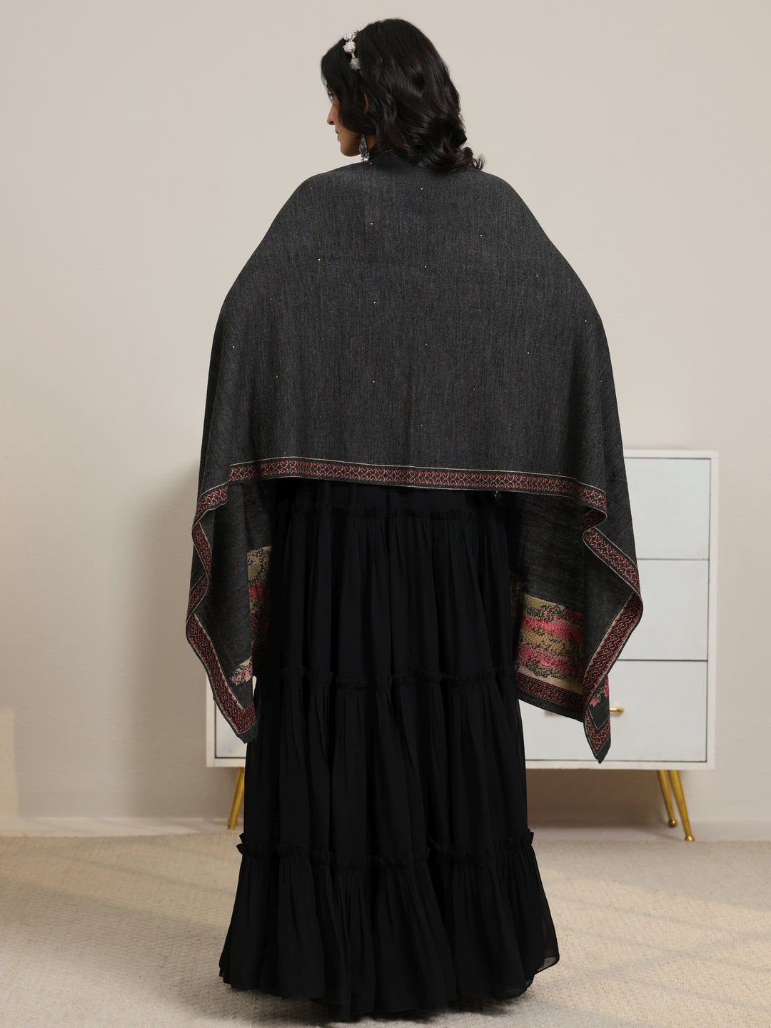  Libas Dark Grey Floral Knitted Acrylic Wrap Shawl 
