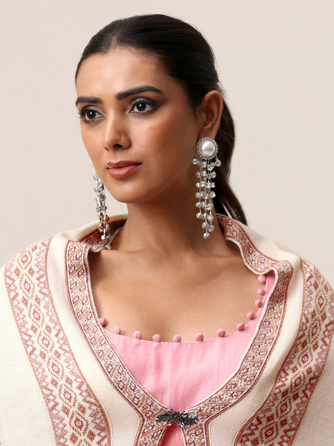  Libas White Ethnic Knitted Acrylic Wrap Shawl 