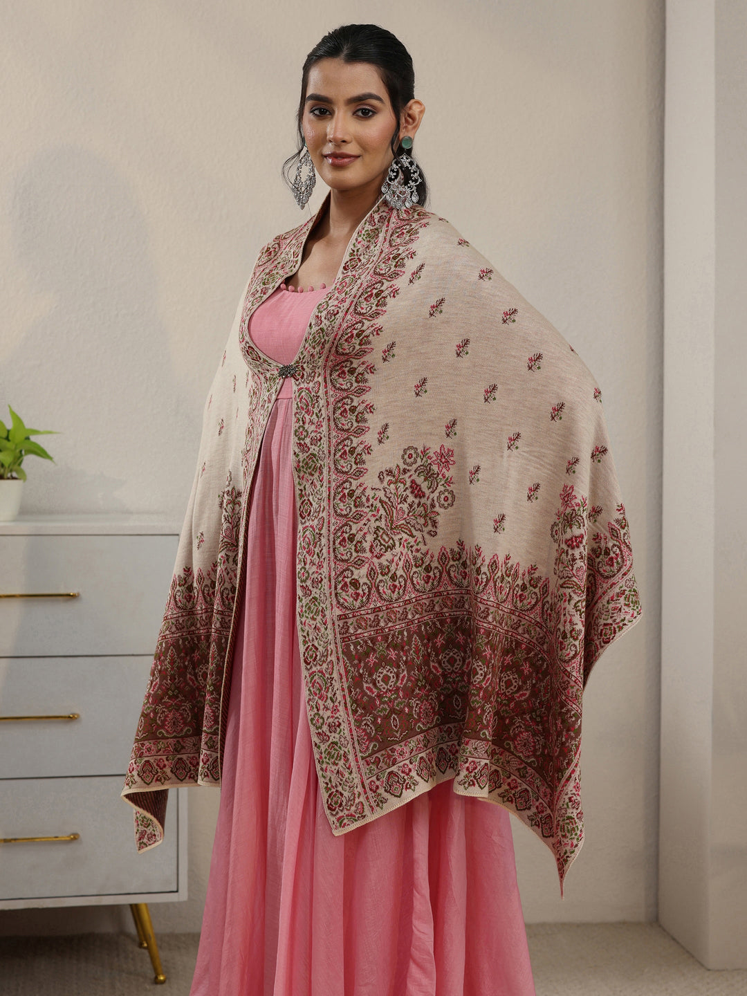 Libas Off White Floral Knitted Acrylic Wrap Shawl 