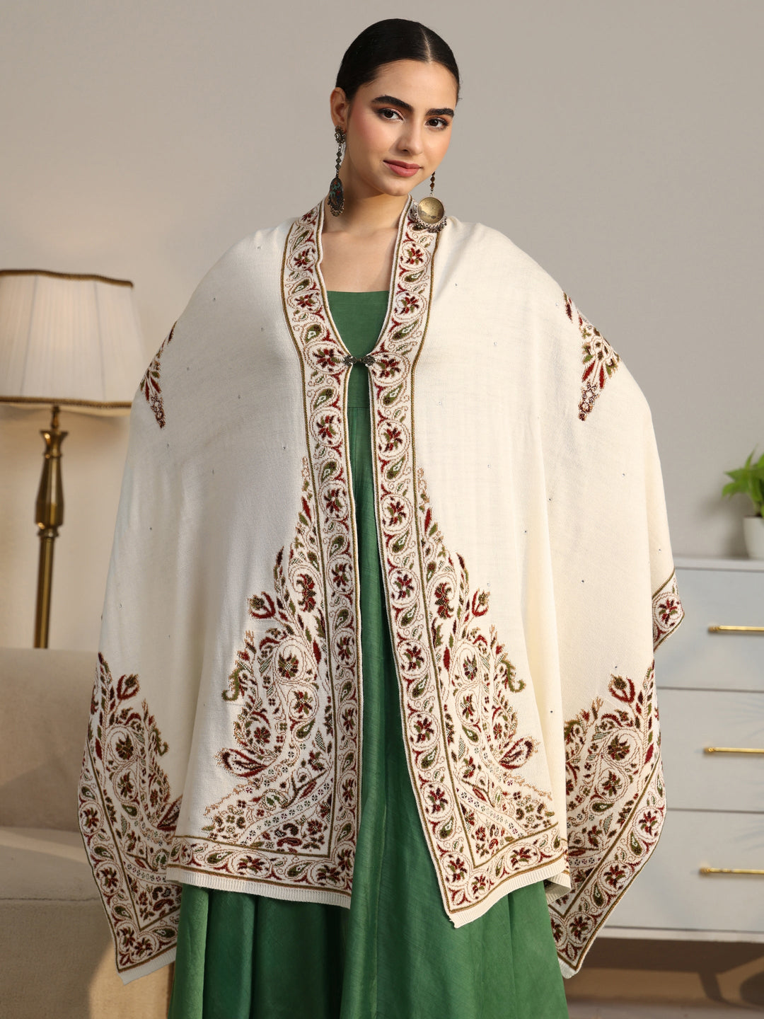  Libas White Floral Knitted Acrylic Wrap Shawl 
