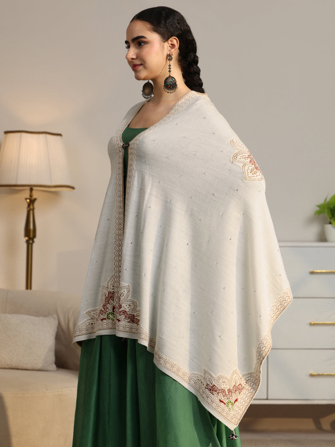  Libas White Floral Knitted Acrylic Wrap Shawl 