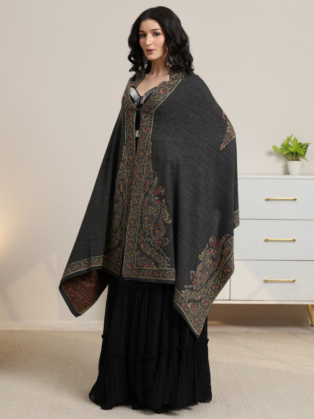 Libas Dark Grey Floral Knitted Acrylic Wrap Shawl 