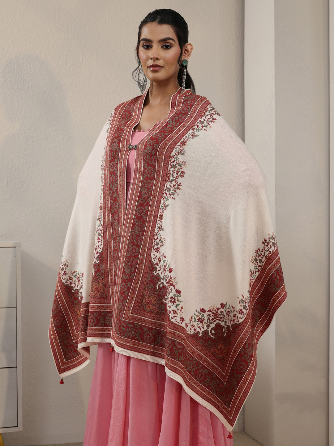  Libas White Ethnic Knitted Acrylic Wrap Shawl 