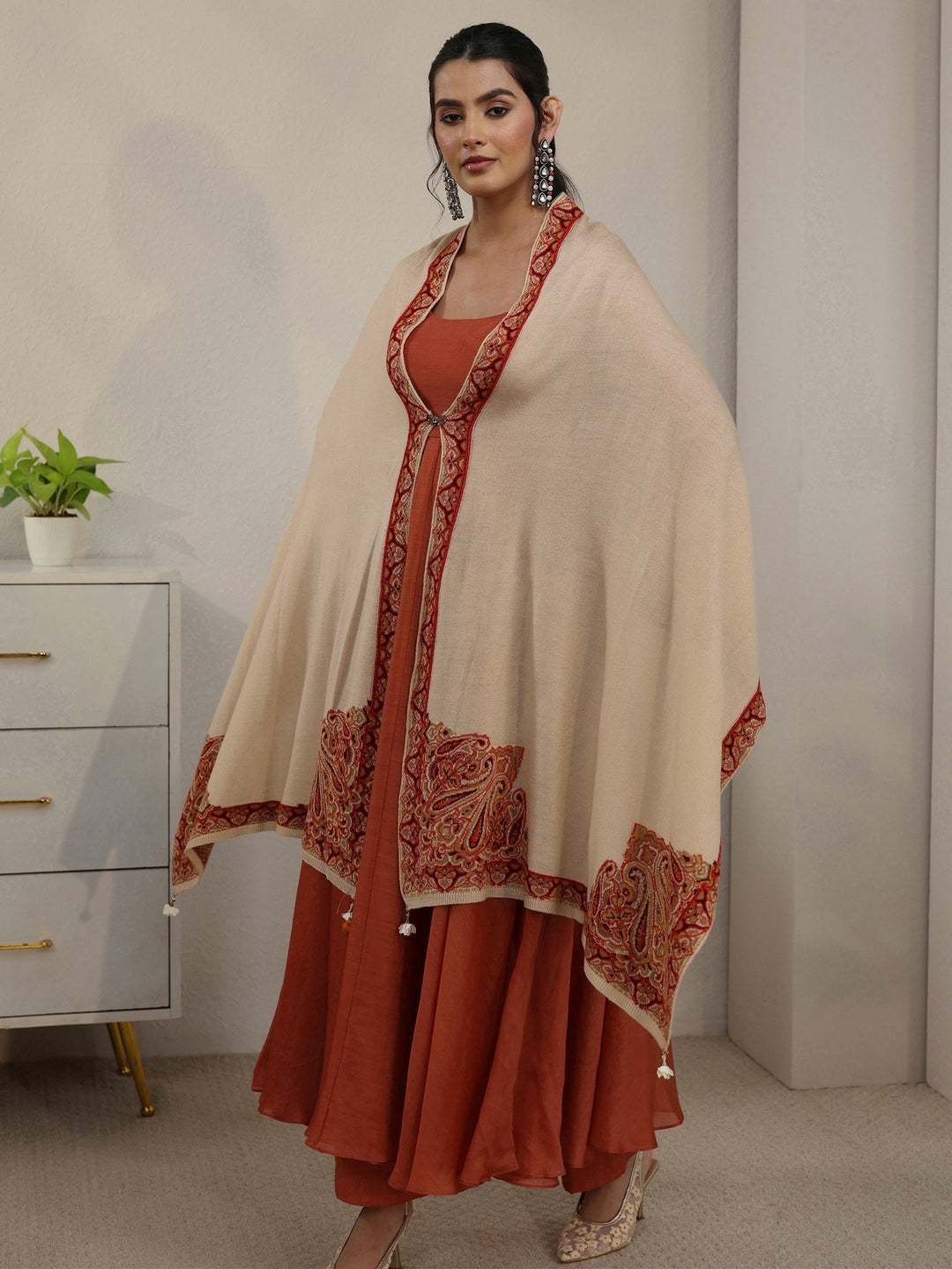  Libas Beige Paisley Knitted Acrylic Wrap Shawl 