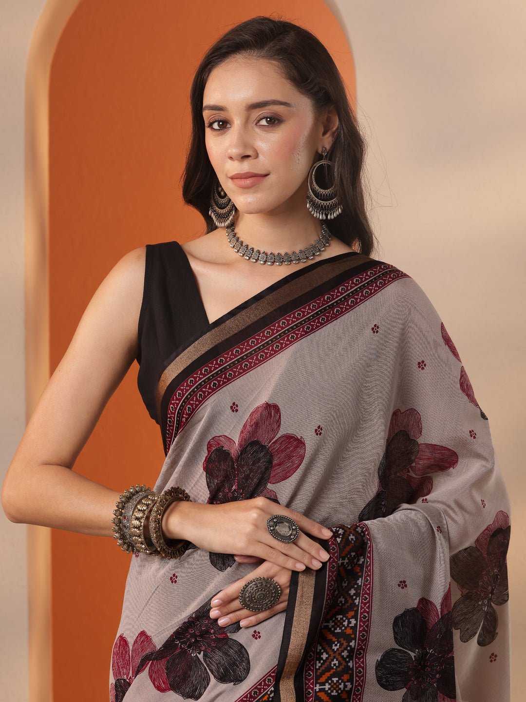  Grey Printed Silk Blend Saree With Unstitched Blouse Piece 