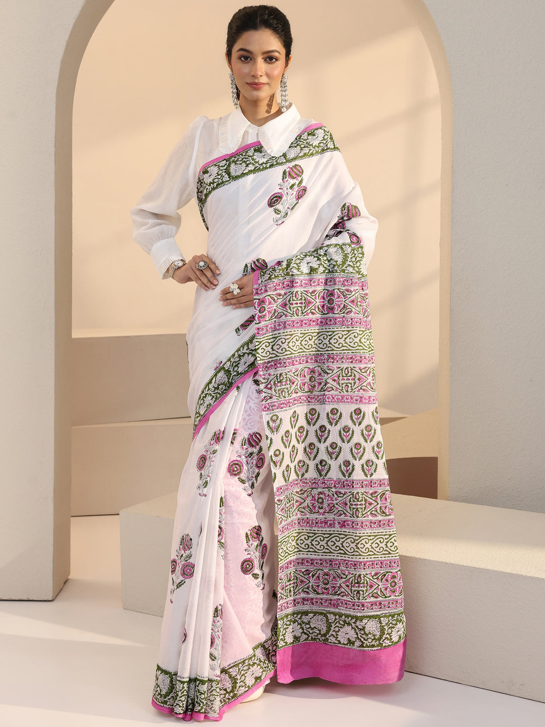  White Floral Printed Cotton Saree 