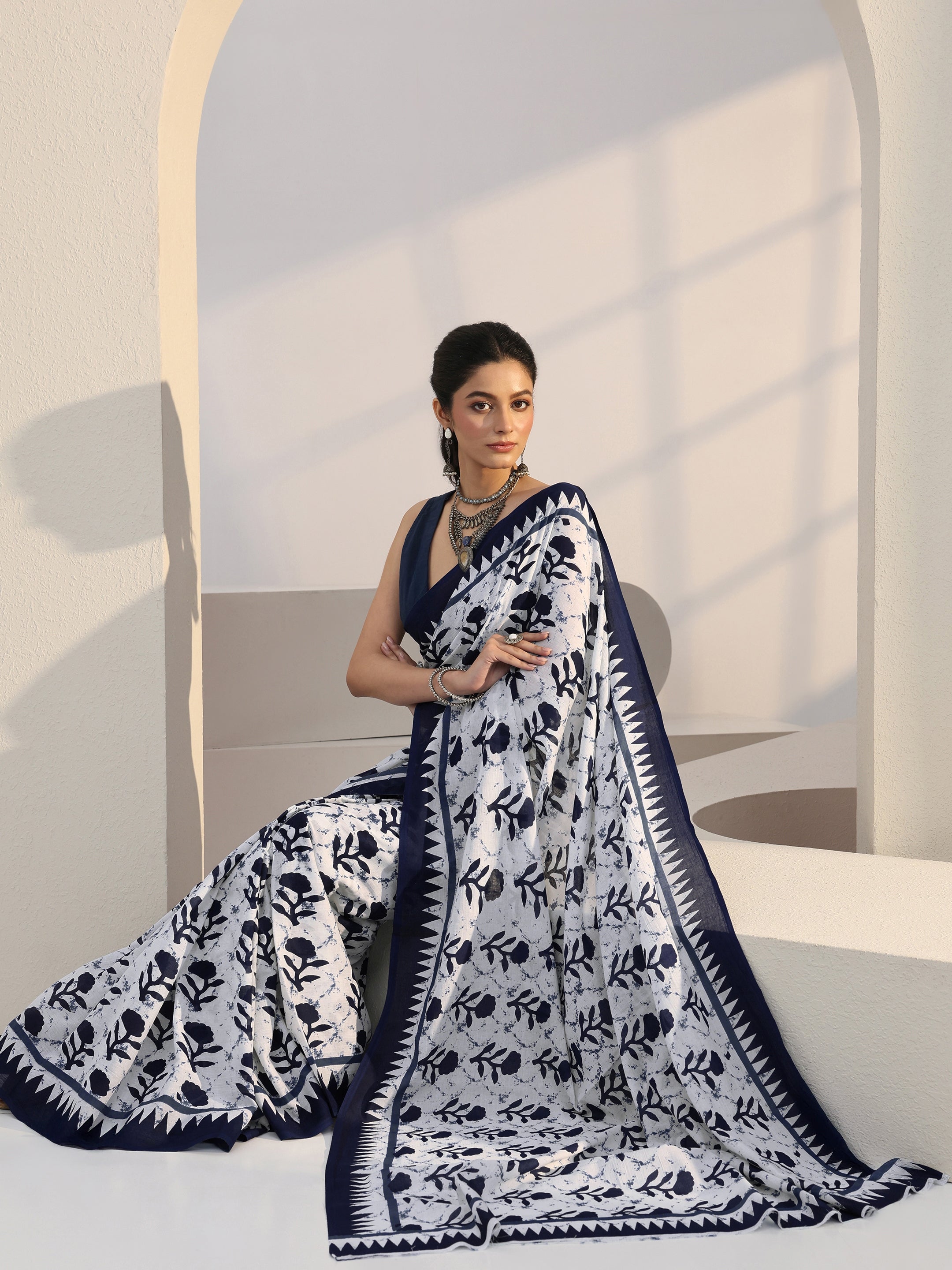 Libas White Floral Print Batik Cotton Saree-picture-24