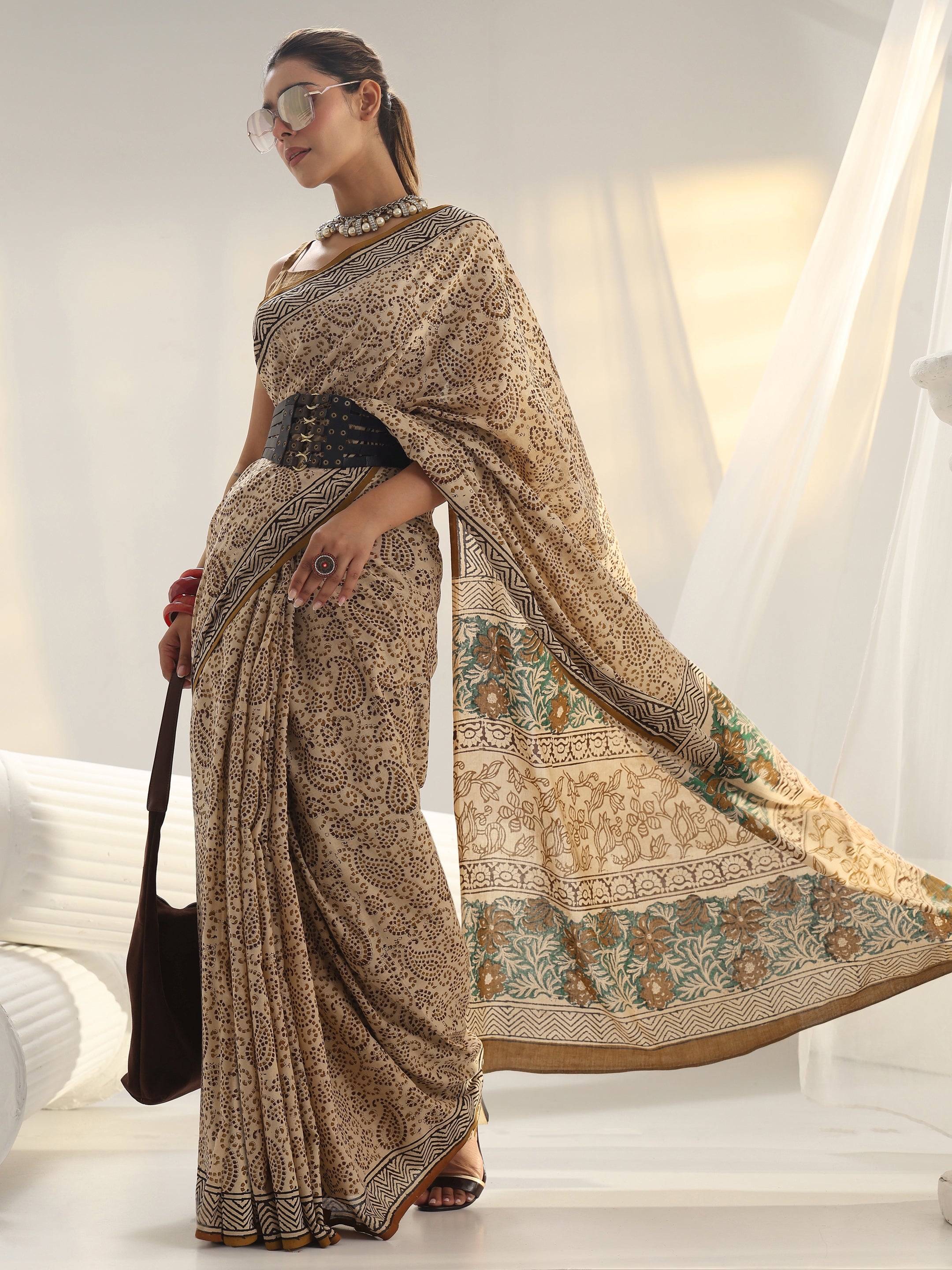 libas Beige Dabu Print Cotton Saree-picture-65