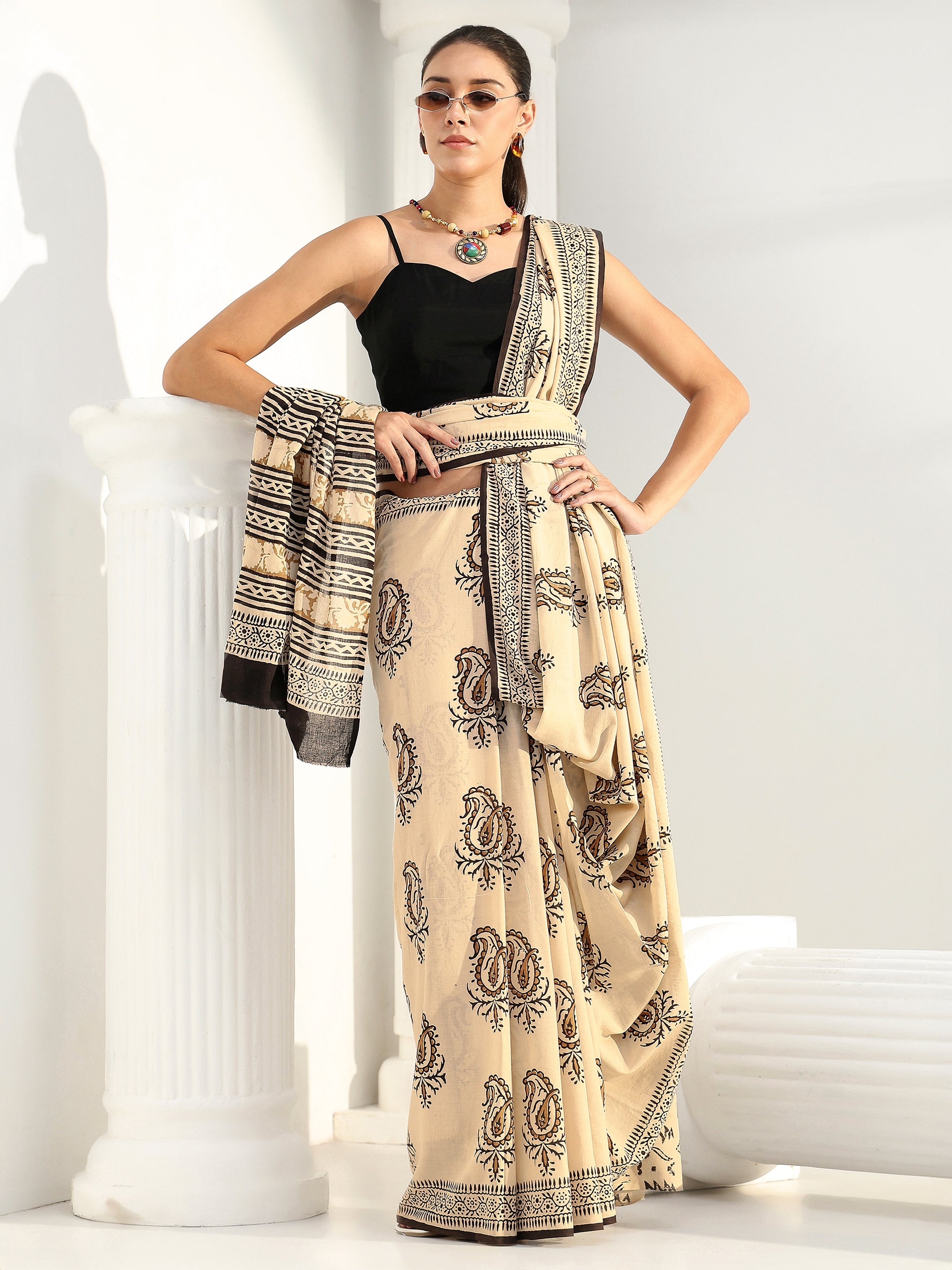 libas Beige Paisley Bagru Print Cotton Saree-picture-19