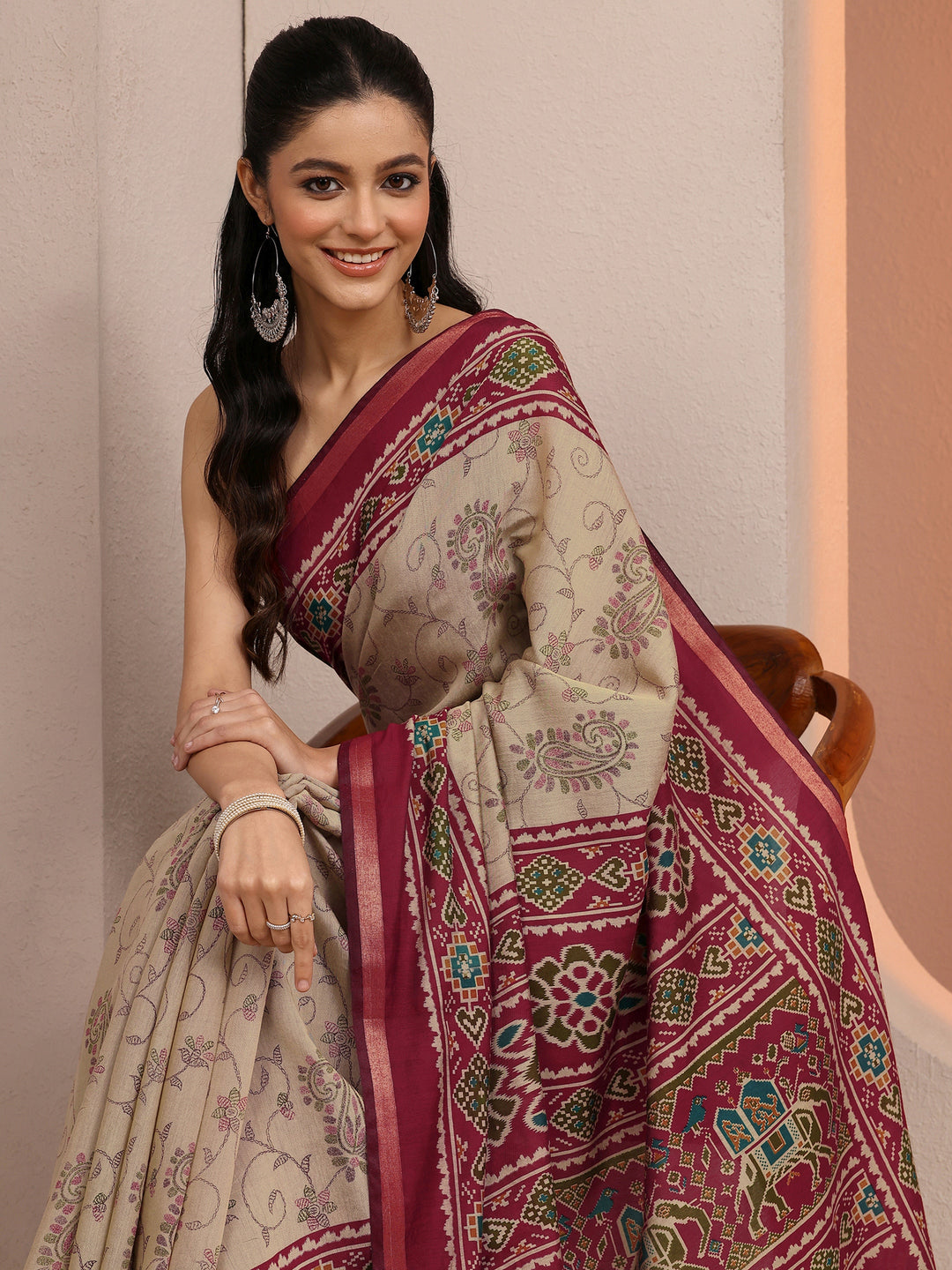  Beige Paisley Printed Silk Blend Saree With Unstitched Blouse Piece 