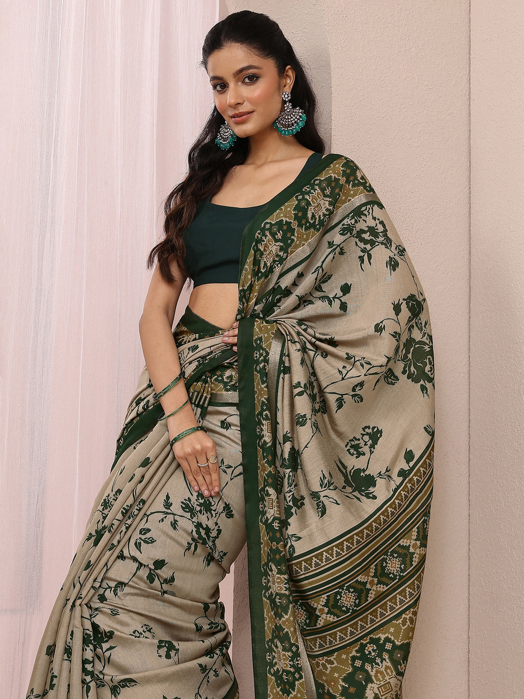  Beige Printed Silk Blend Saree With Unstitched Blouse Piece 