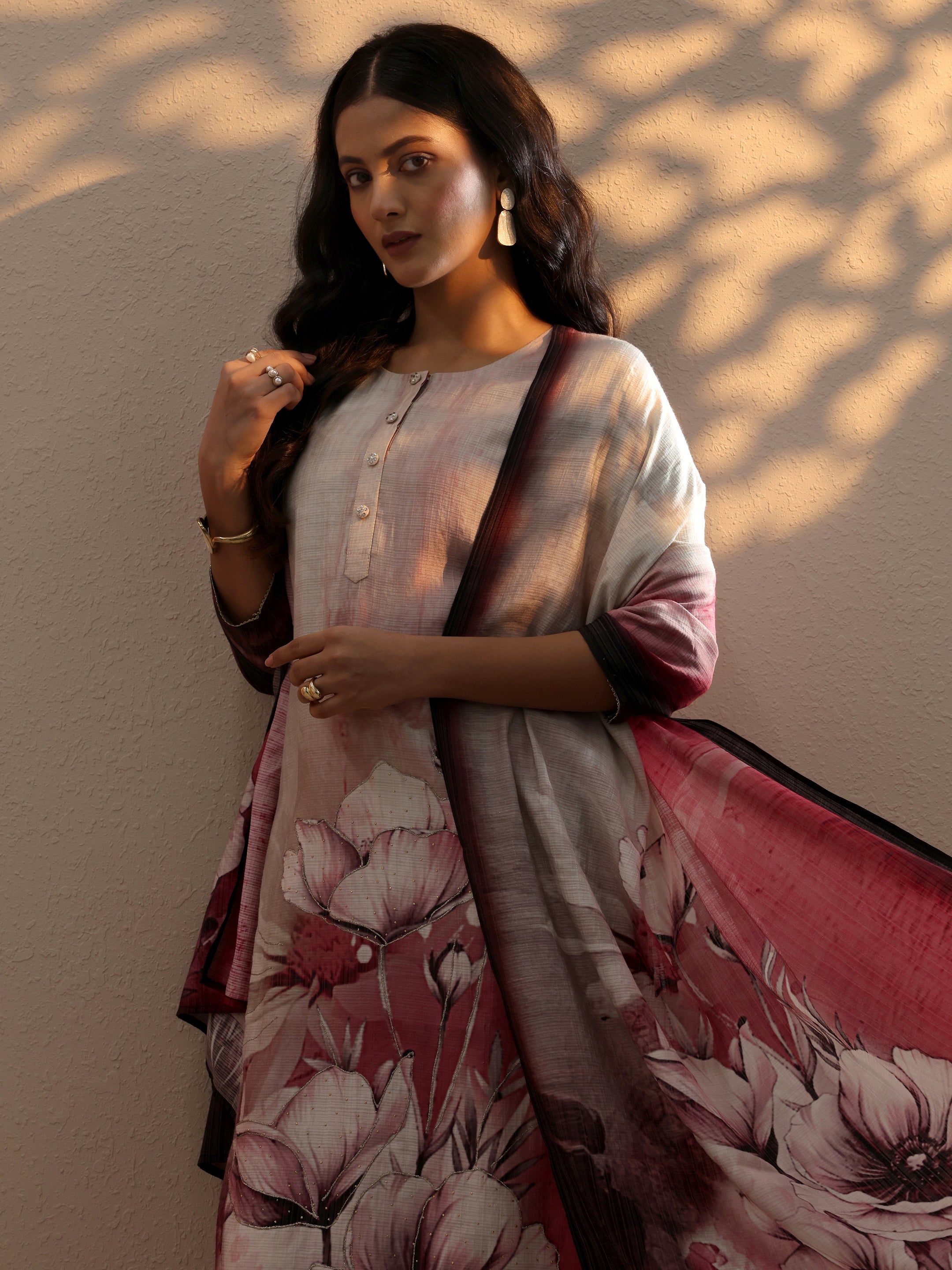 Beige Printed Silk Blend Straight Suit Set With Dupatta-image-20