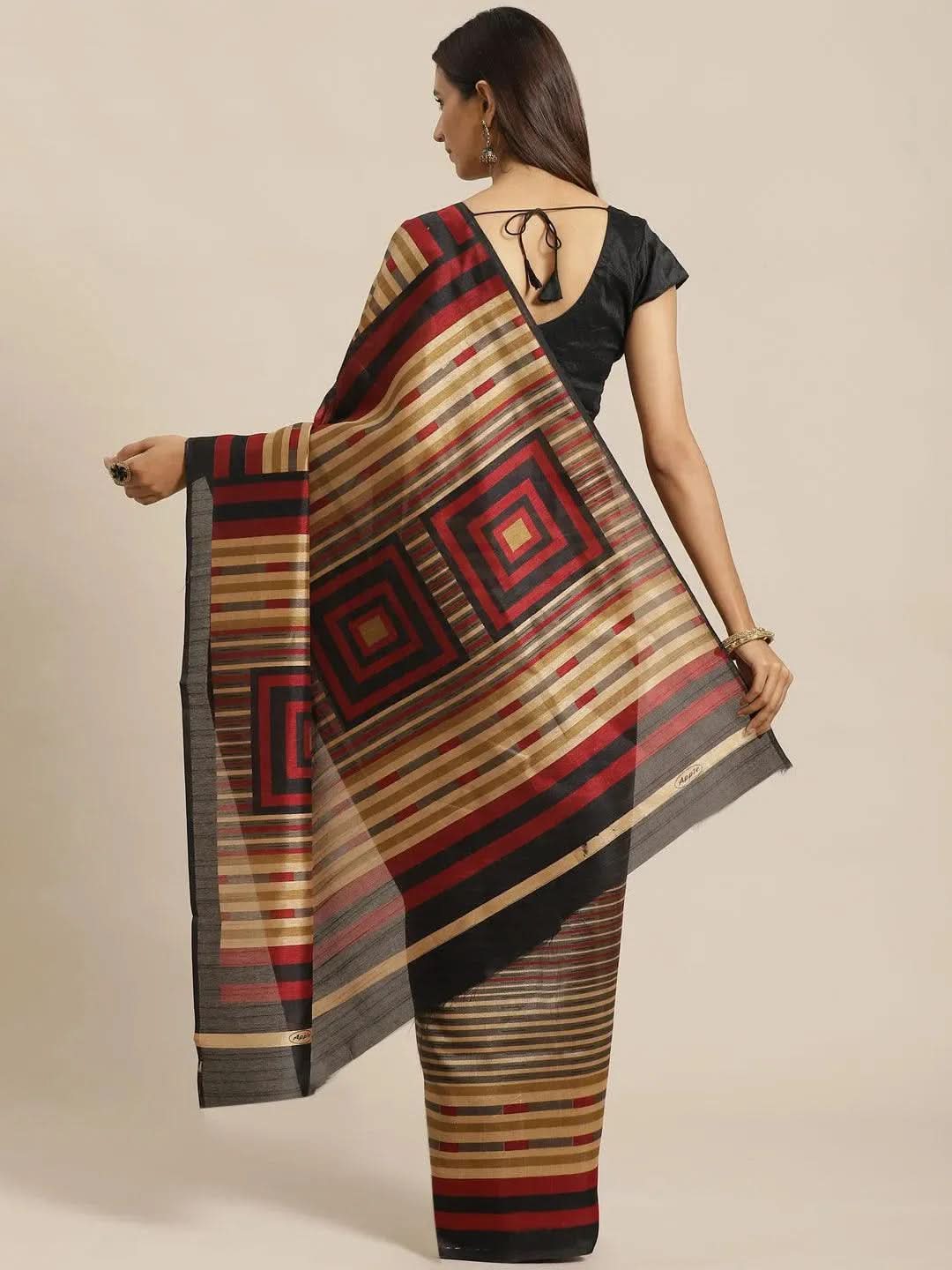 

Beige Striped Silk Blend Saree