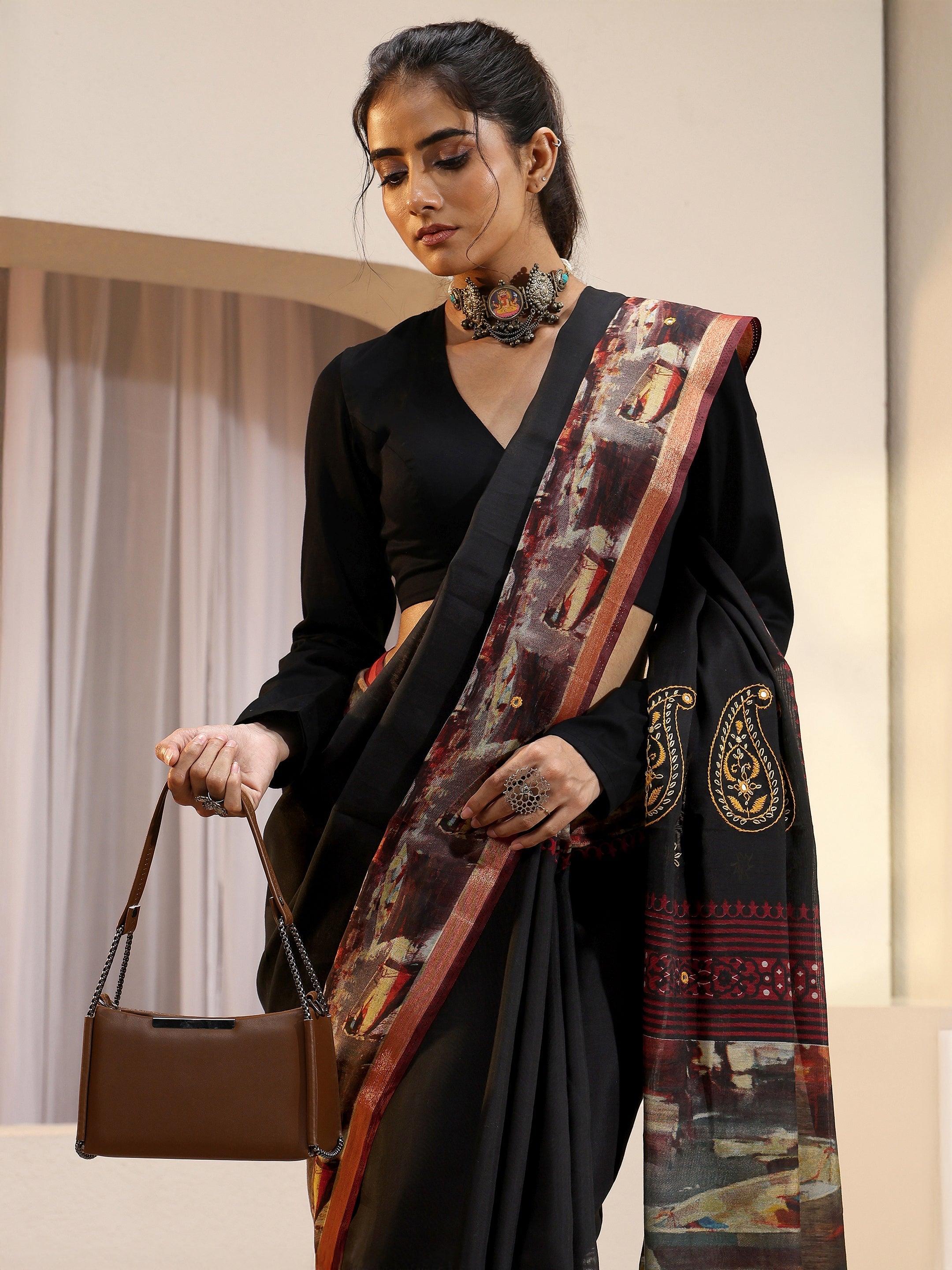libas Black Abstract Art Print Silk Blend Saree-picture-55