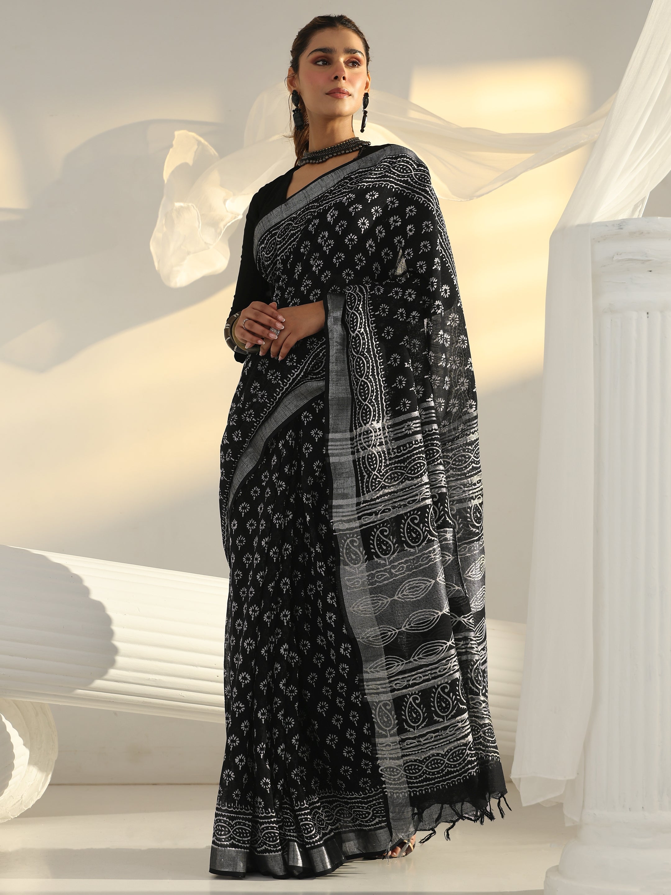 libas Black Dabu Print Cotton Saree-picture-56