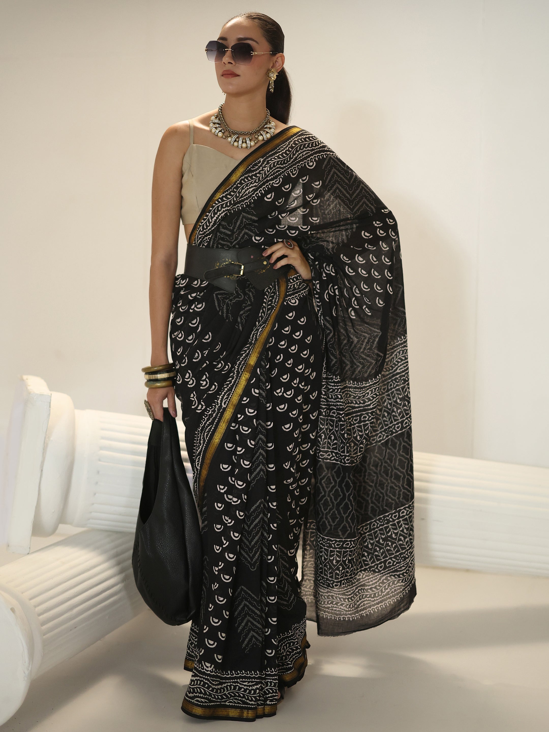 libas Black Dabu Print Cotton Saree-picture-41