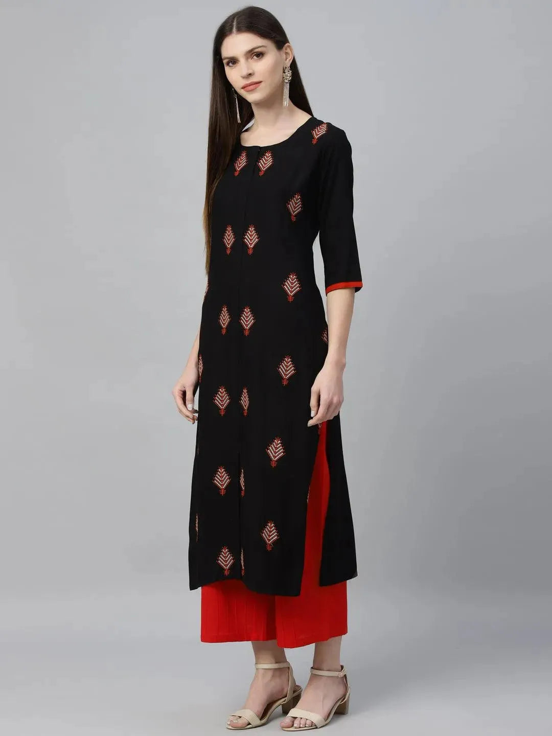 Black Embroidered Cotton Kurta - Libas 