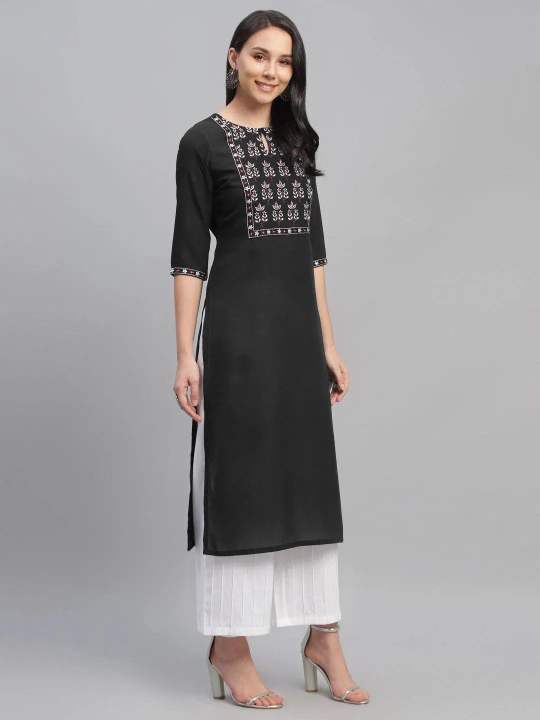 Black Embroidered Cotton Kurta - Libas 