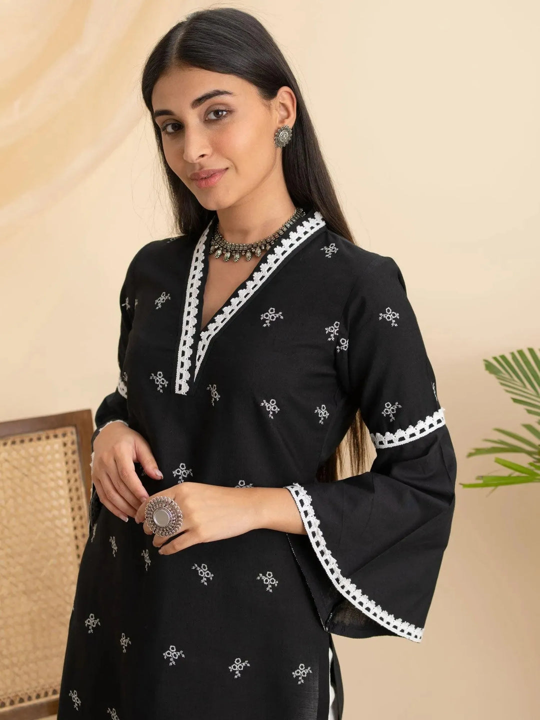 Black Embroidered Cotton Kurta - Libas