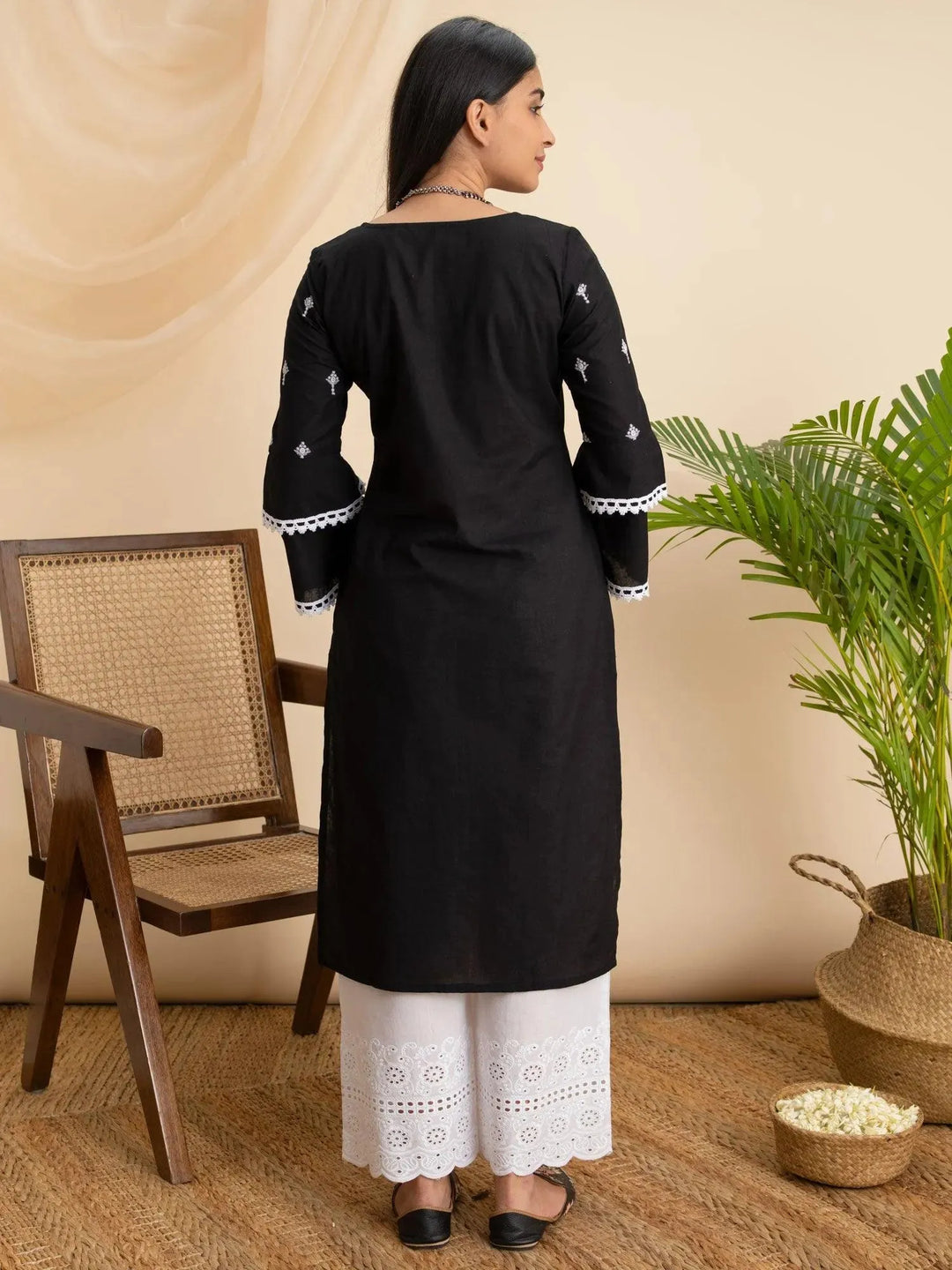 Black Embroidered Cotton Kurta - Libas 