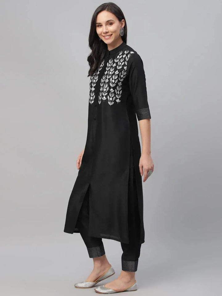 Black Embroidered Crepe Kurta - Libas