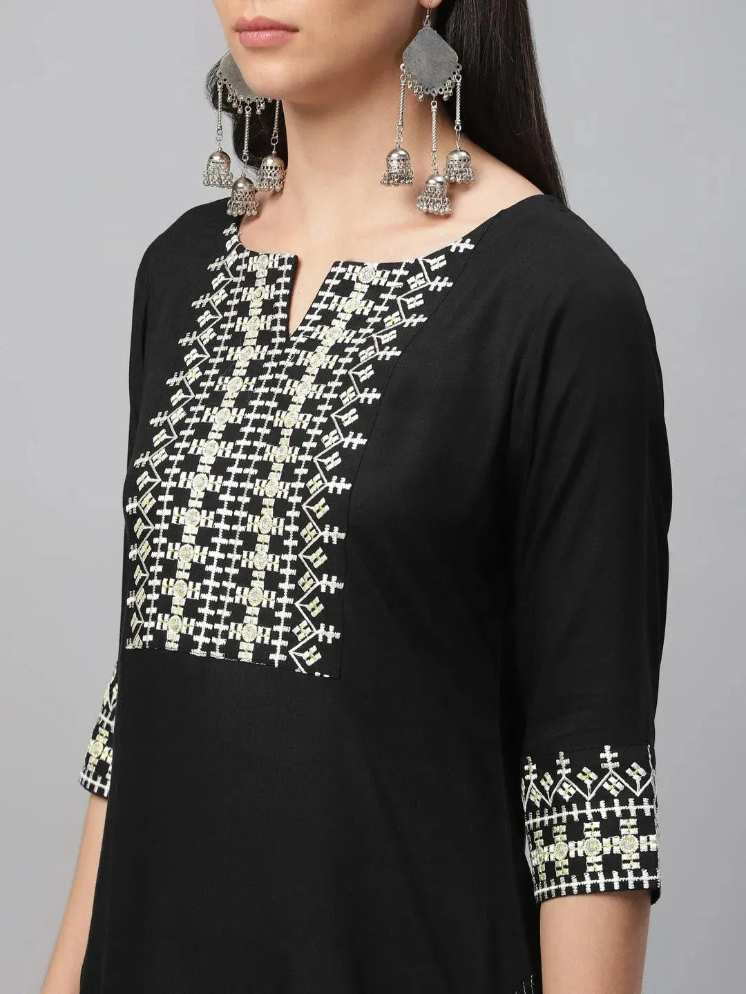 Black Embroidered Rayon Kurta - Libas 
